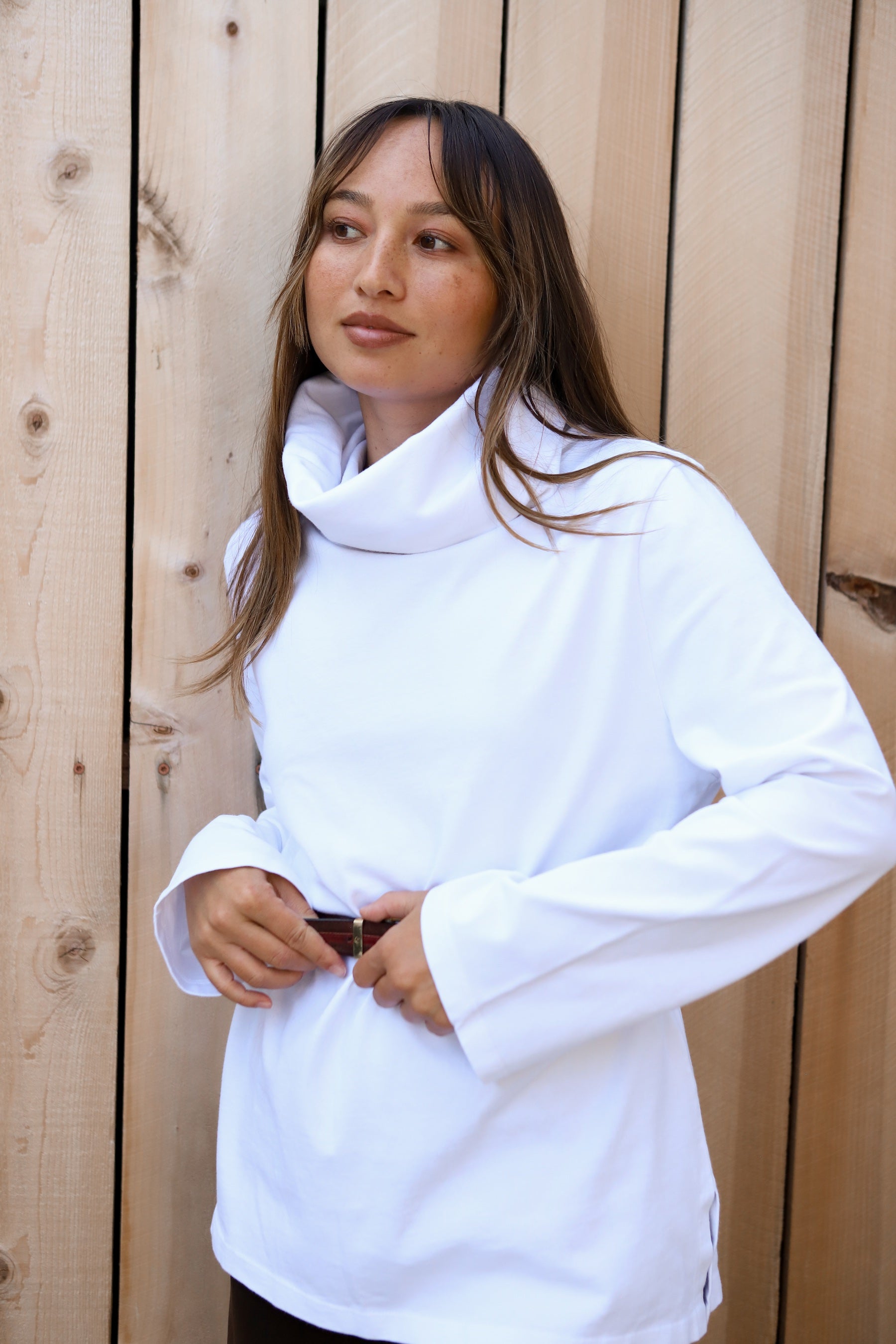 トップス Heve Swan Grace BL white White Grace Turtleneck – Prism Boutique