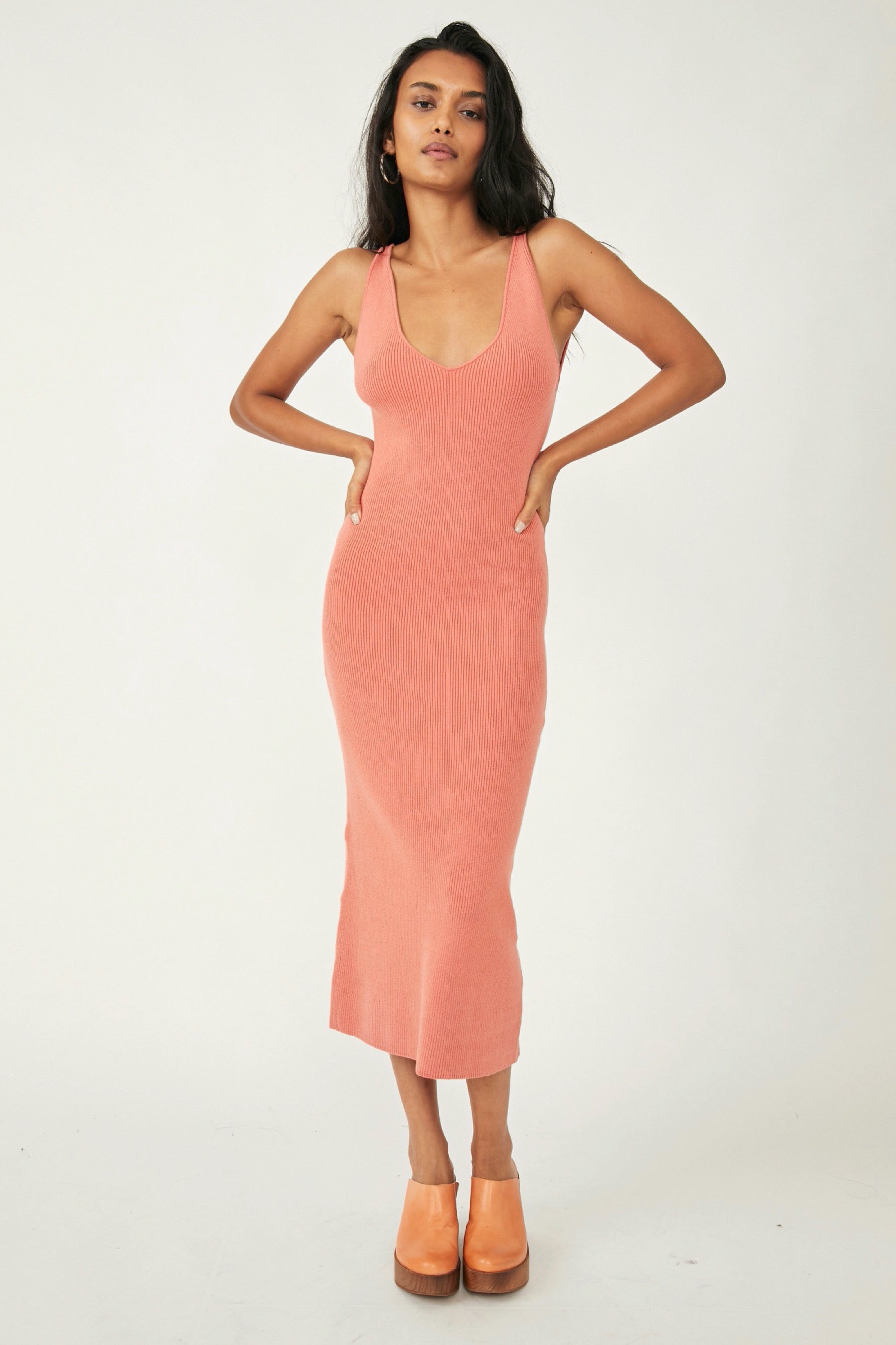 knit dress with pockets Karen Kane Quinn V Neck Pocket Dress, M, Black main image 1