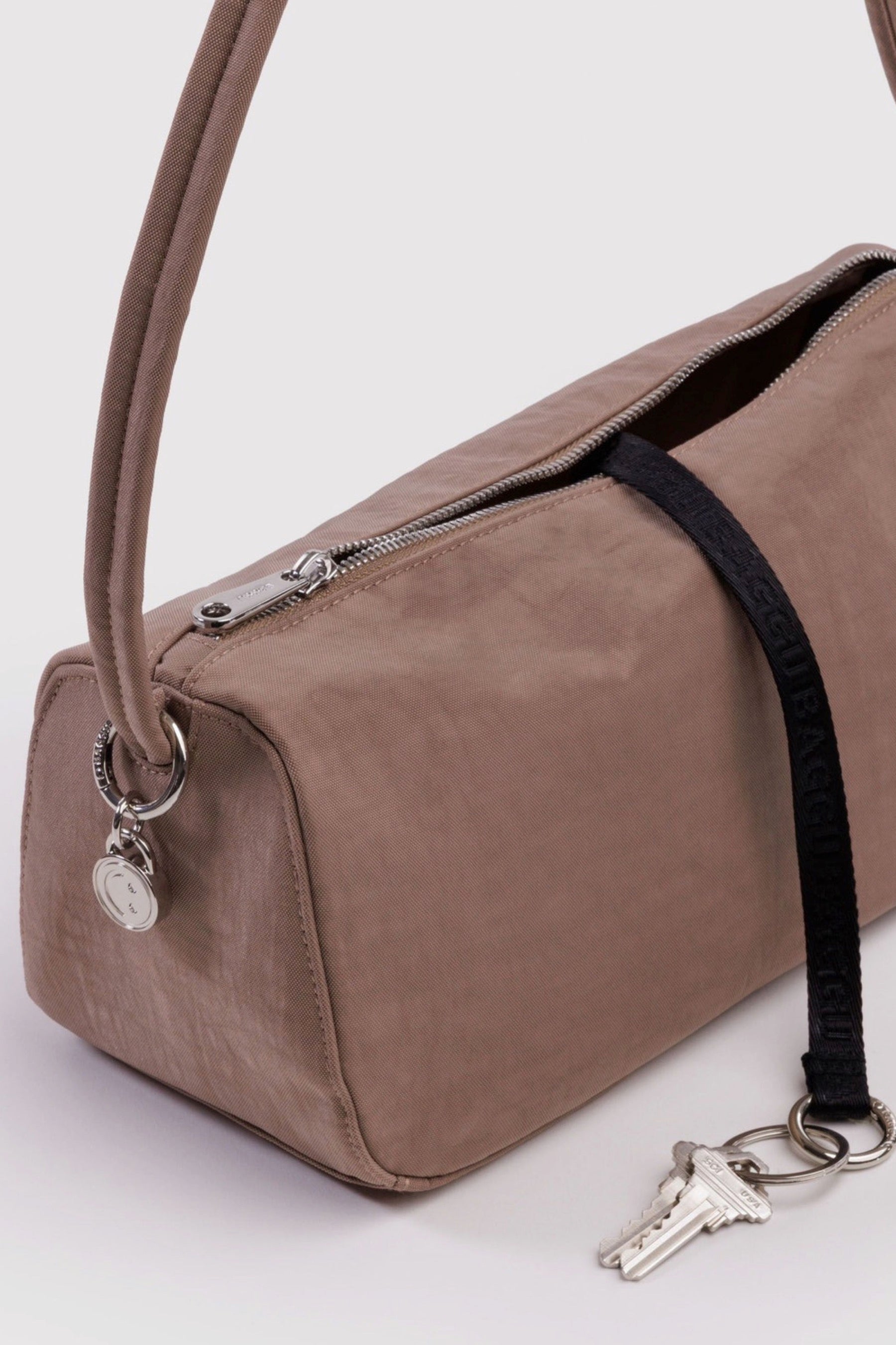 Toasted Almond Nylon Loaf Bag