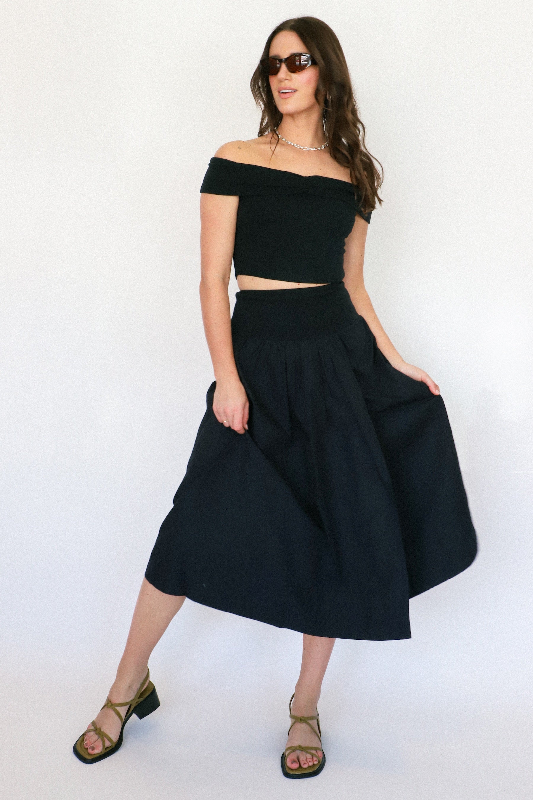 Black Cooler In Capri Skirt Set