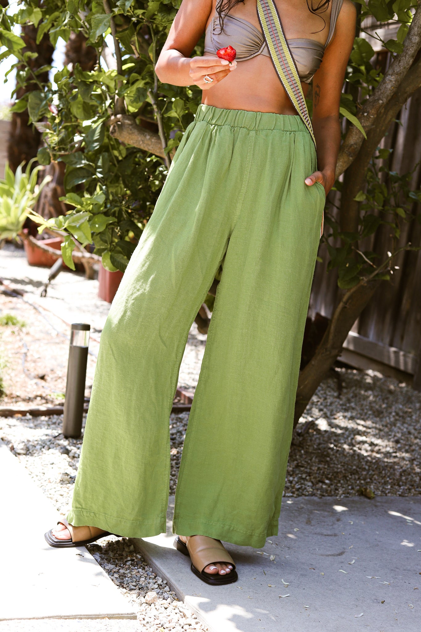 Dark Matcha Cambria Pant – Prism Boutique