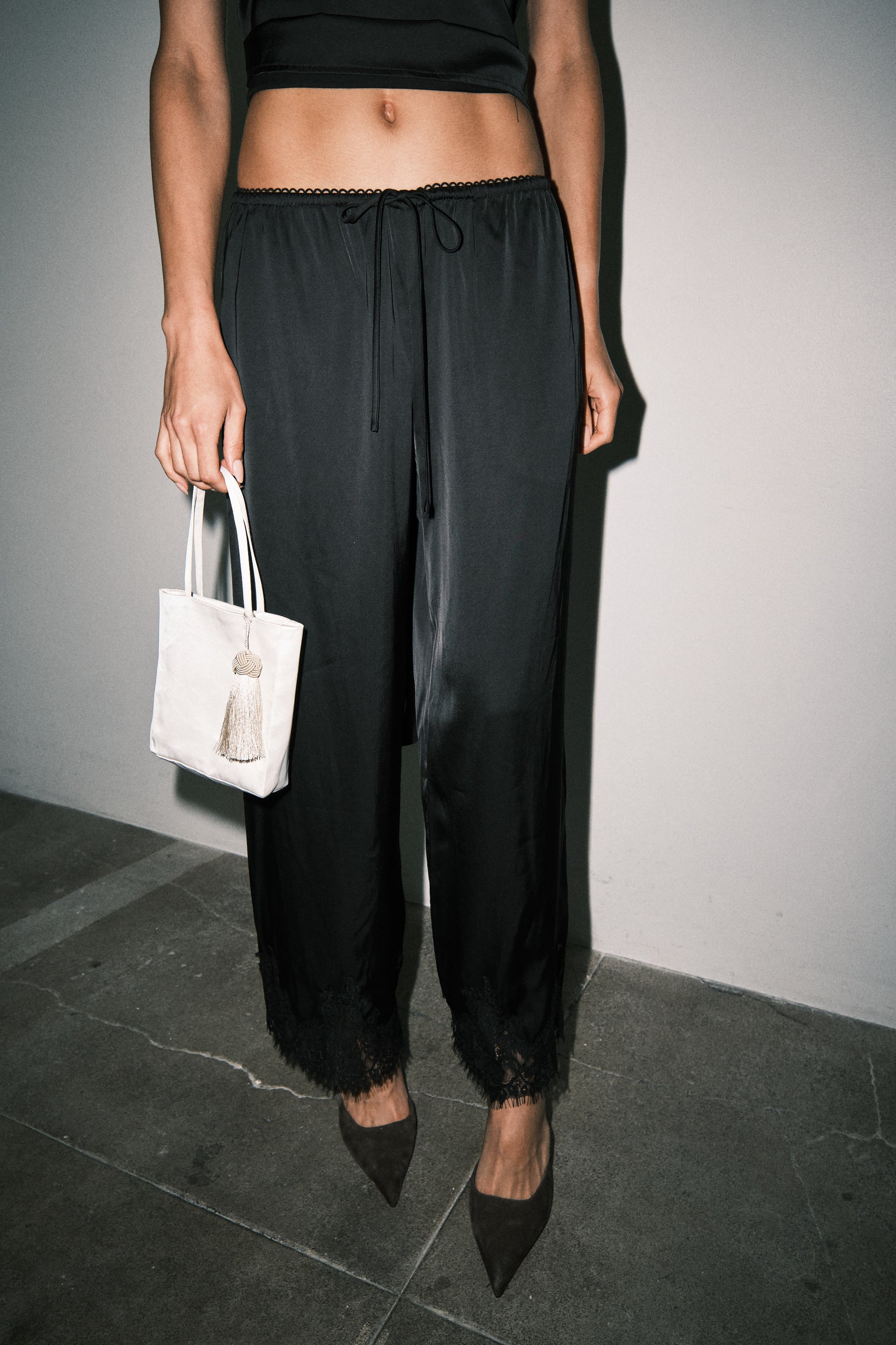 Black Mireya Pant