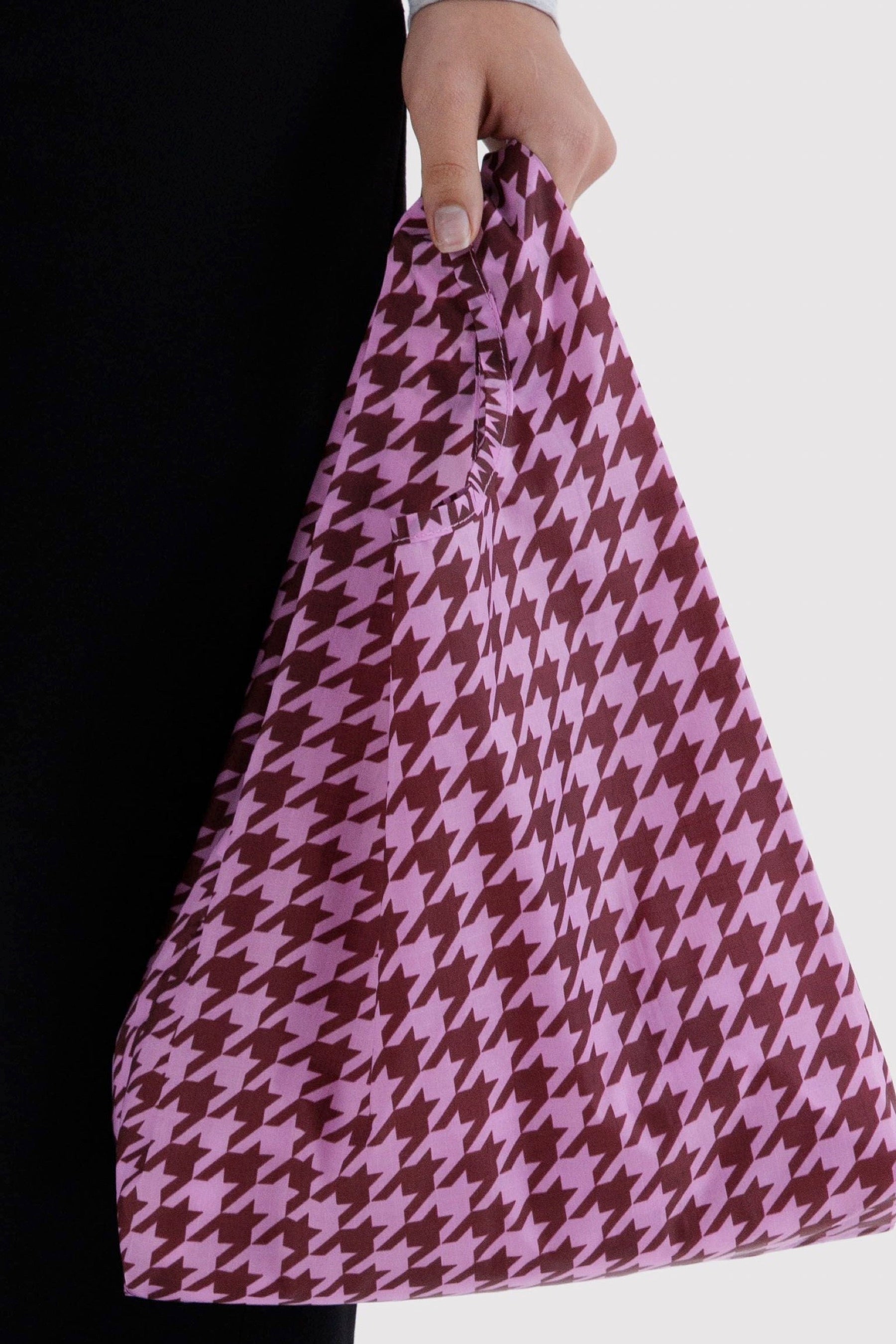 Baby Pink Houndstooth Baggu