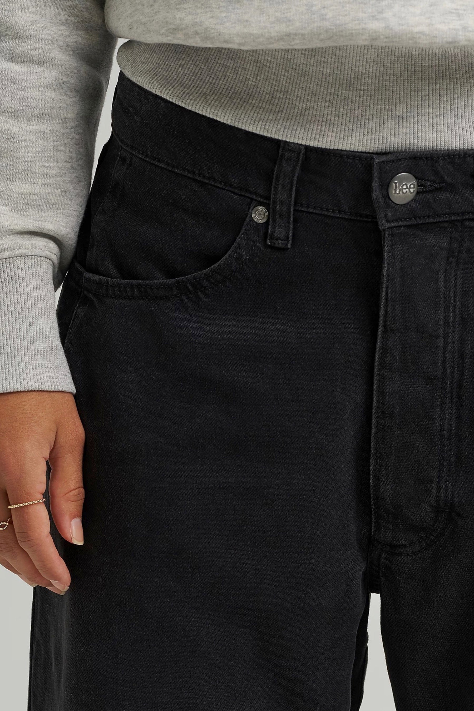 Memory Worn Loose Crop