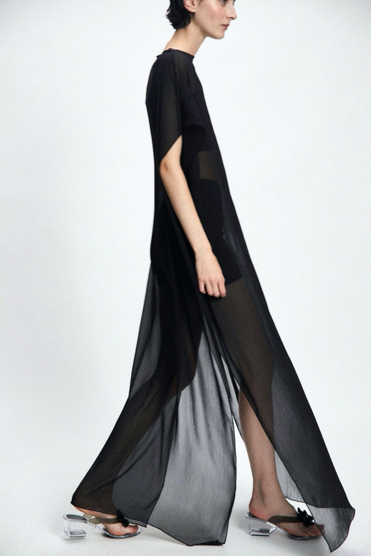 Brelan Black Dress