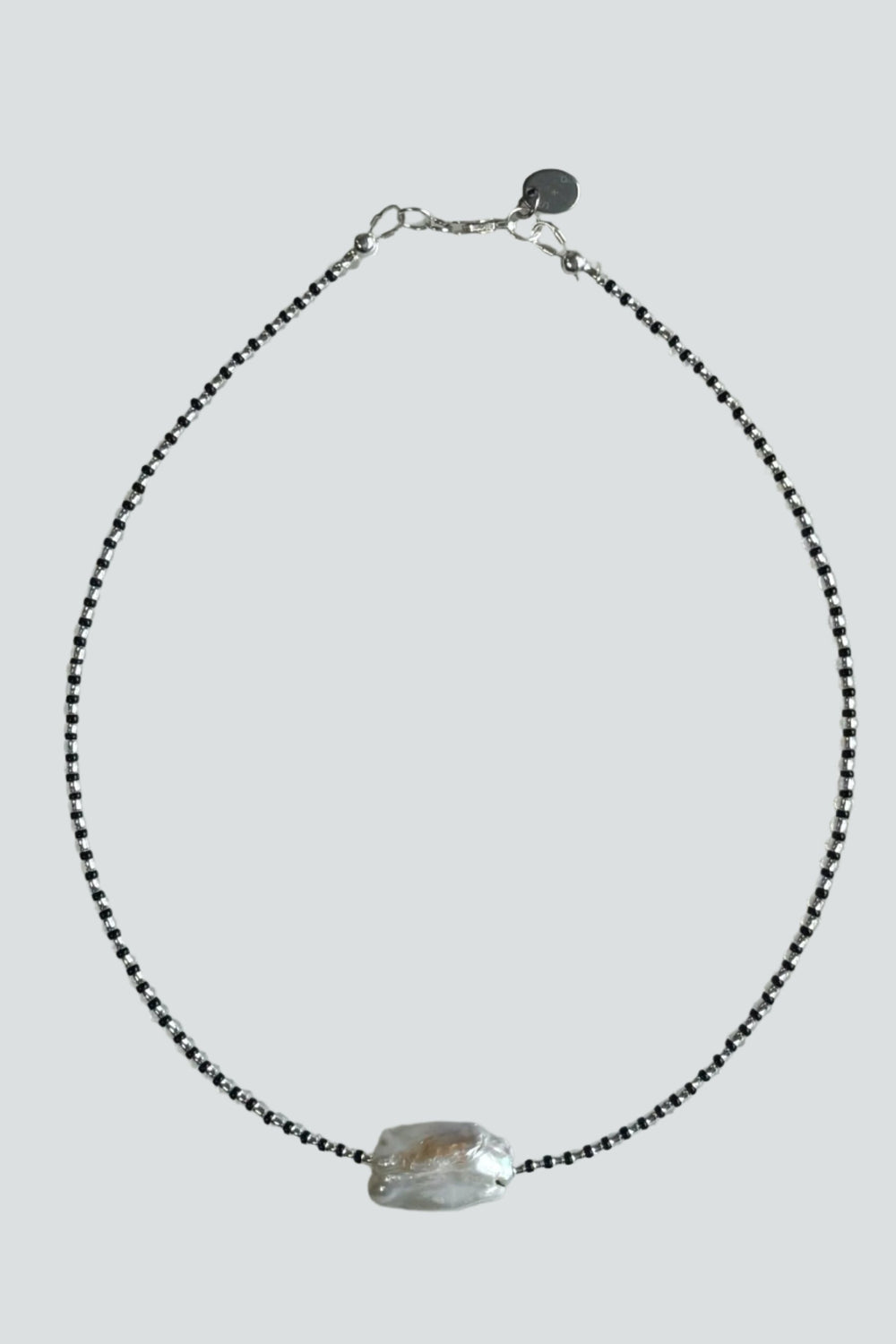 Golden Harmony Wire Necklace