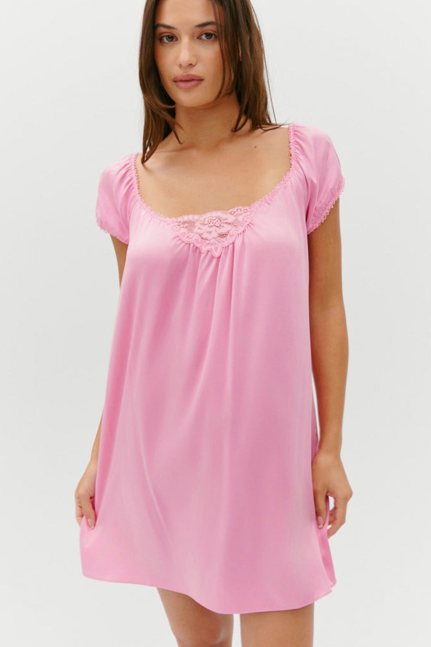 Frankiesbikinis-BoMiniDress-SunsetPink-Front_750x_3b476167-dfc7-48d7-956a-00f2e23b727a.jpg