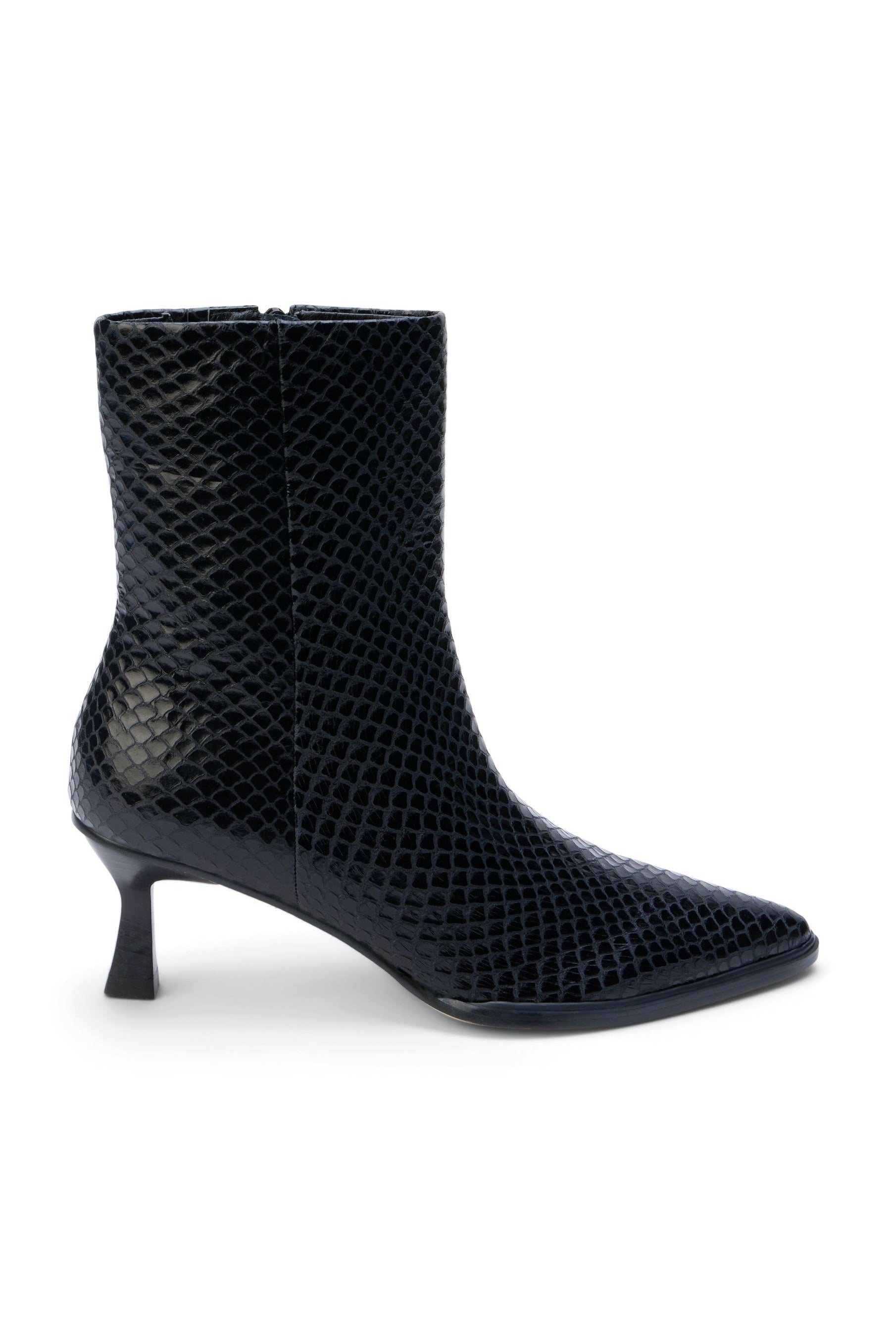 Black Snake Gabbie Boot