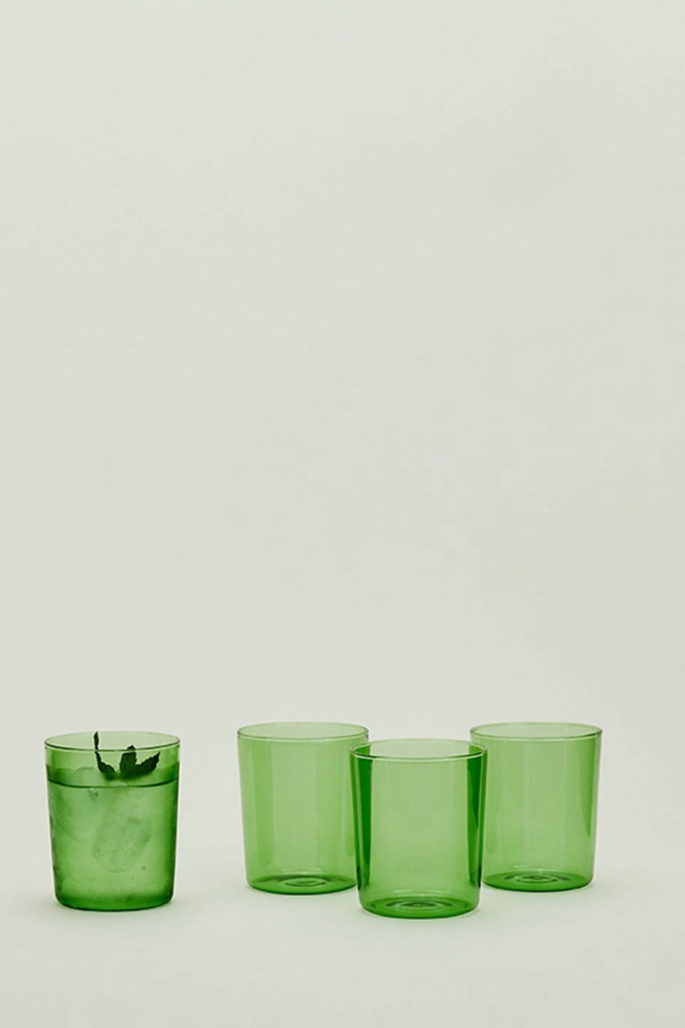Medium Green Essential Glass