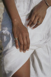 Bronze Vita Pinky Ring