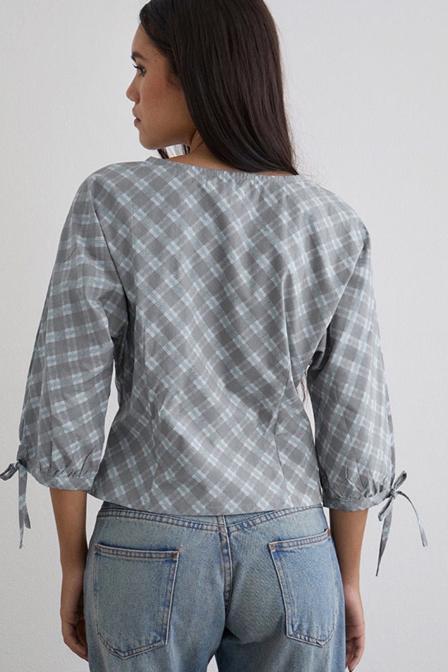 KADEKA-SHIRT-GREY_-OBLIQUE-CHECK.jpg
