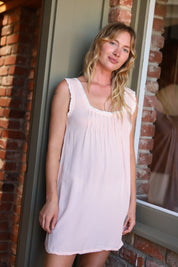 Scallop Shell Musta Dress