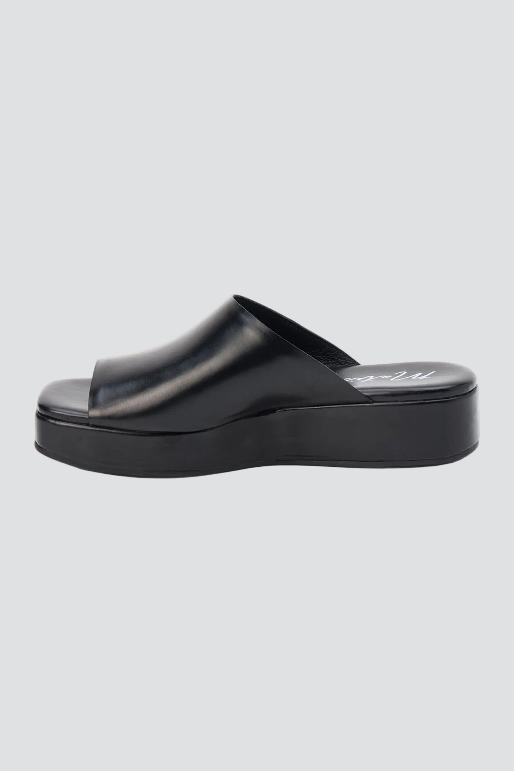 Black Lido Slide Sandal