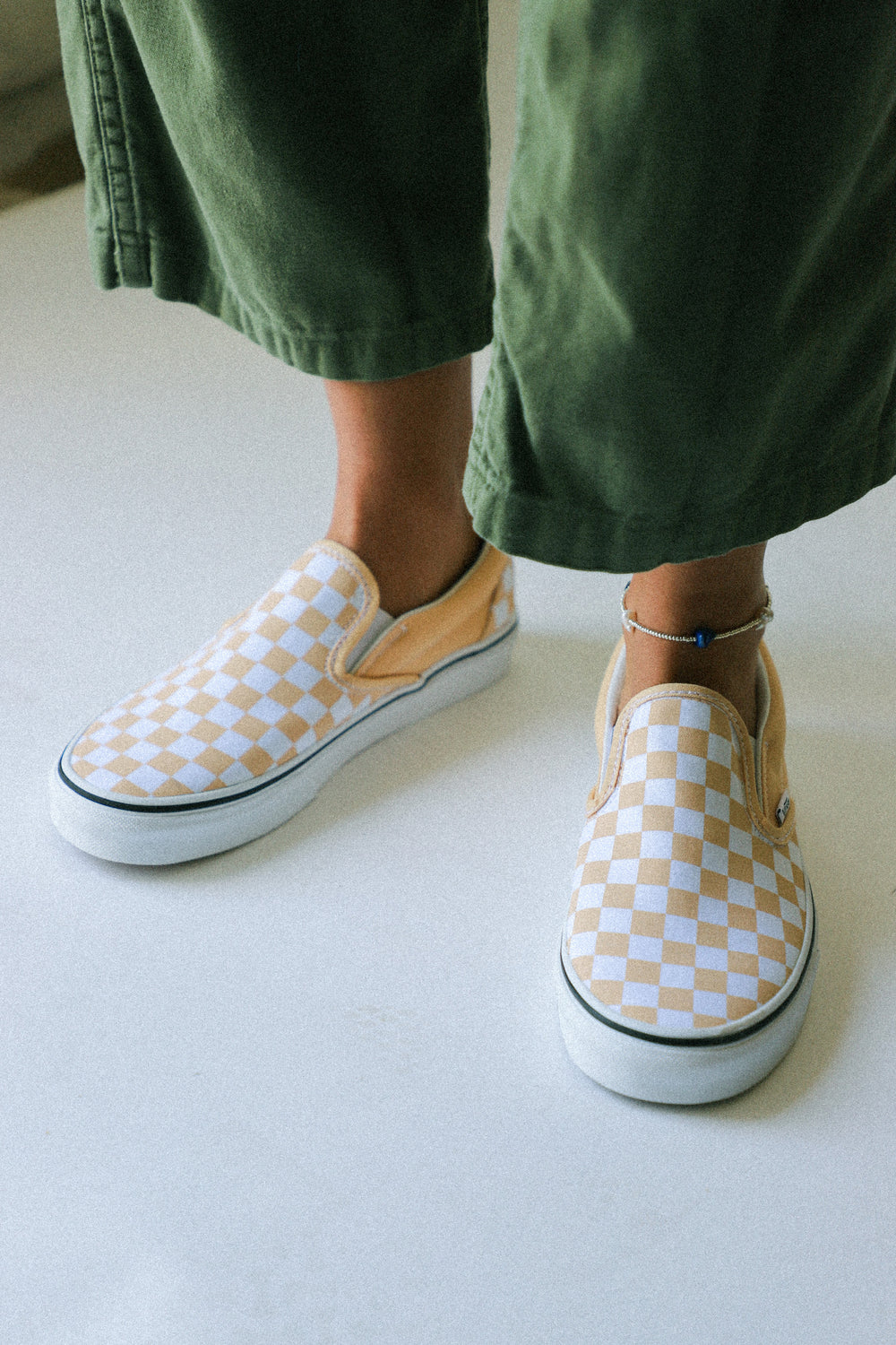 Slip on vans peach Clearance