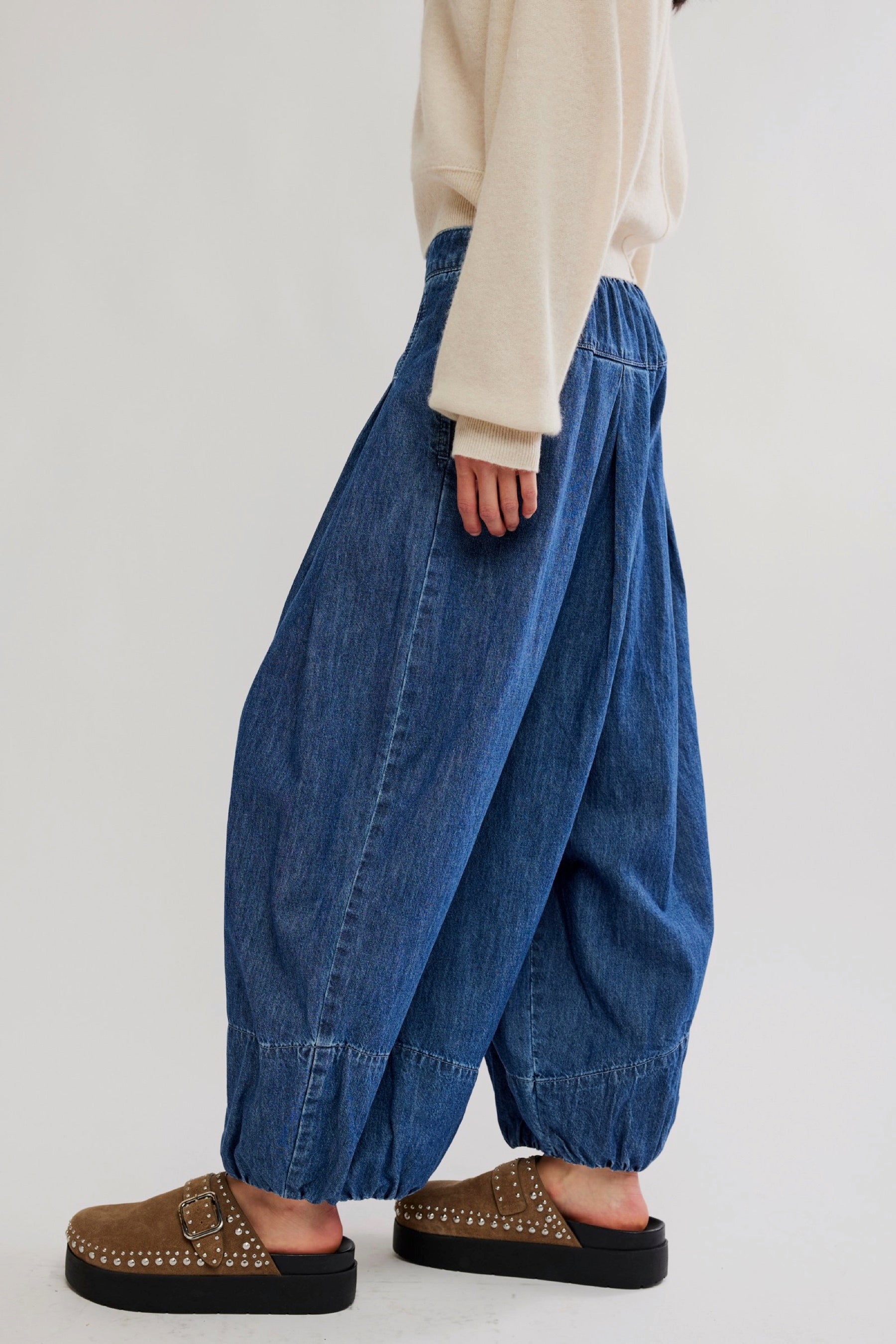 Blue Dusk Moonflower Balloon Jean