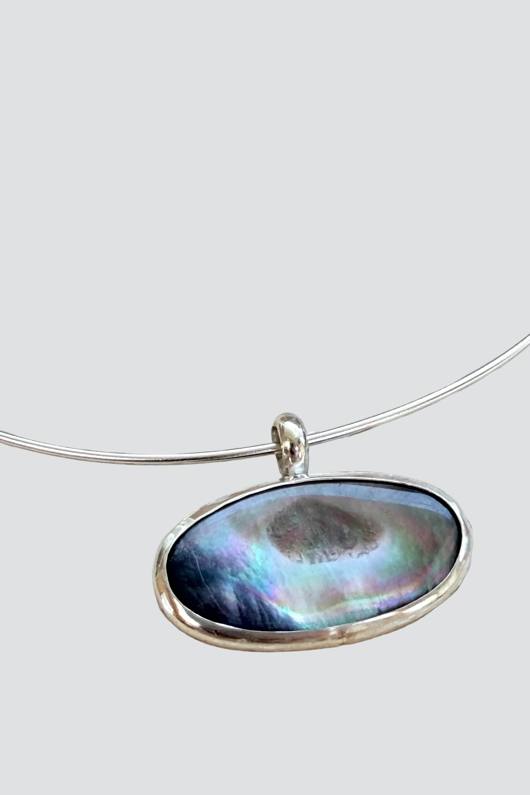 Silver Black MOP Oval Collar