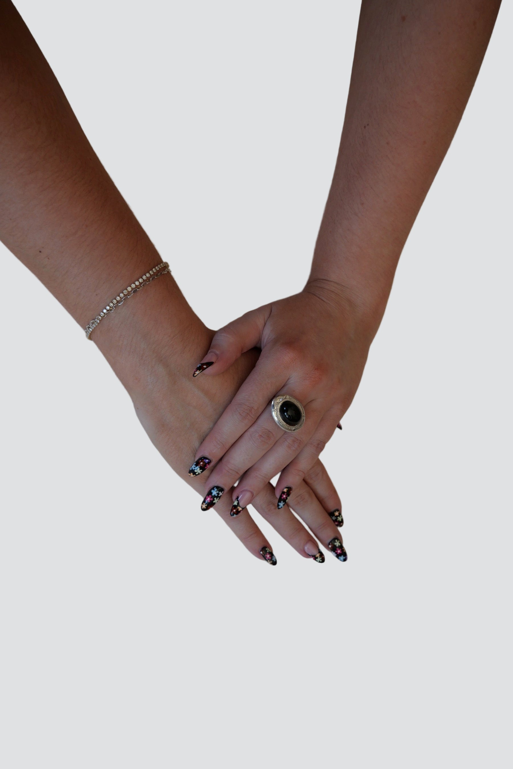 Onyx Artisan Ring 001