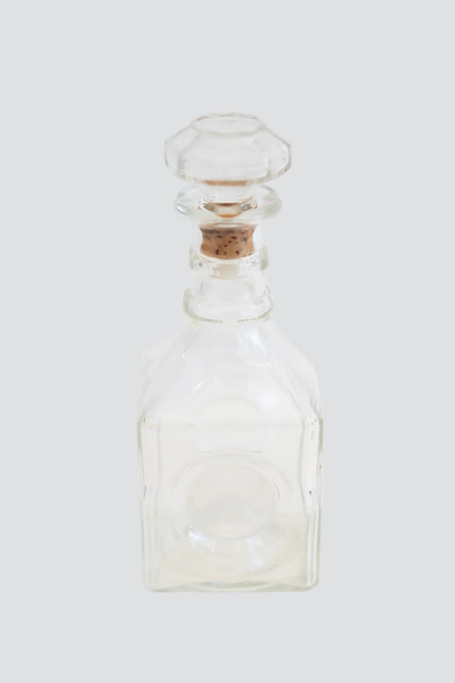 Glass Decanter 001