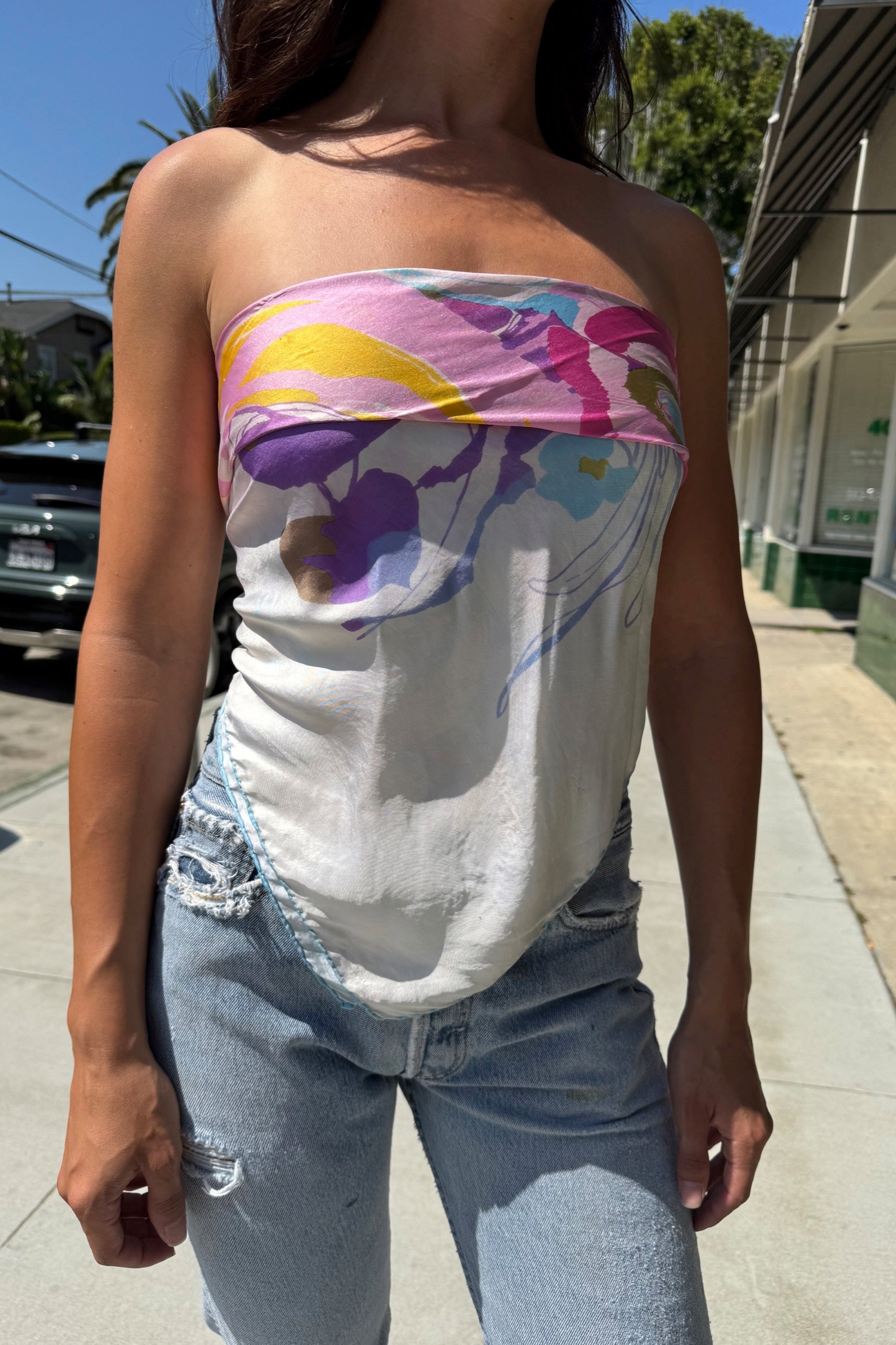 Francois Tres Vogue Silk Scarf