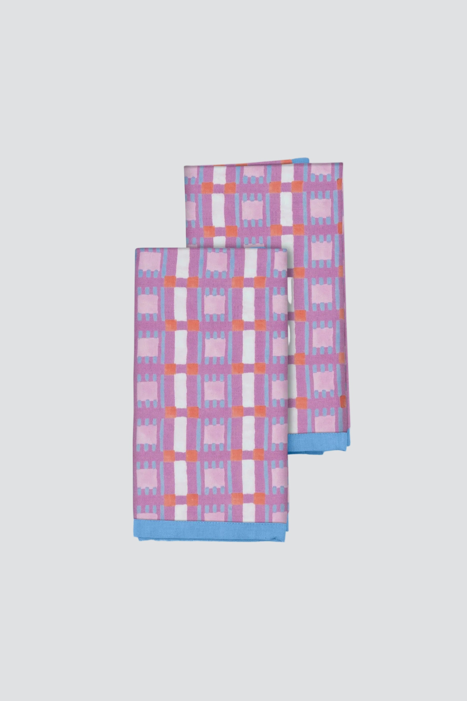Plaid_Napkin_Purple_ca32d0db-2d14-4331-a5e4-a1ceb77e1e71.jpg