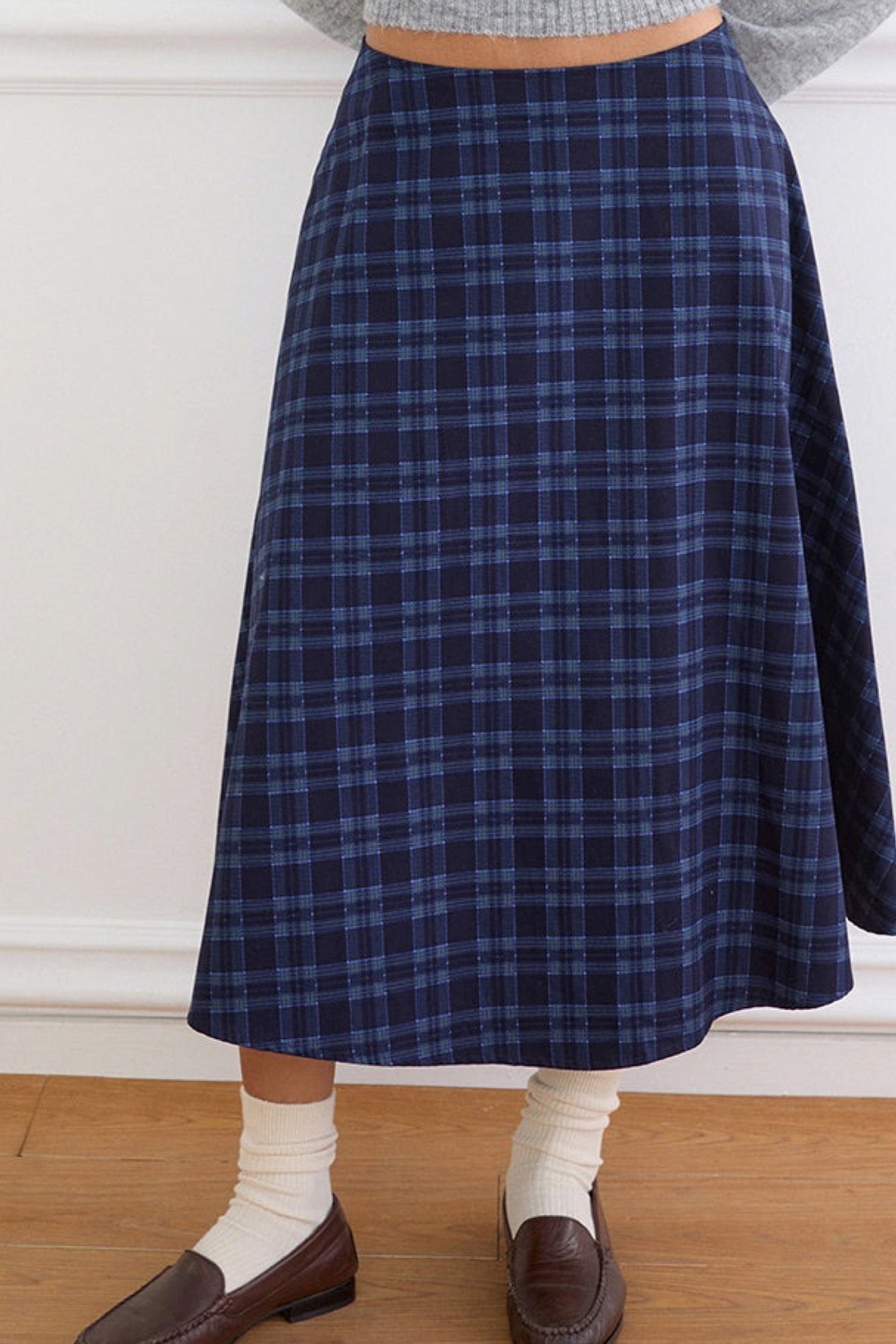 TAKIKA-MID-SKIRT-MIDNIGHT-CHECK.jpg