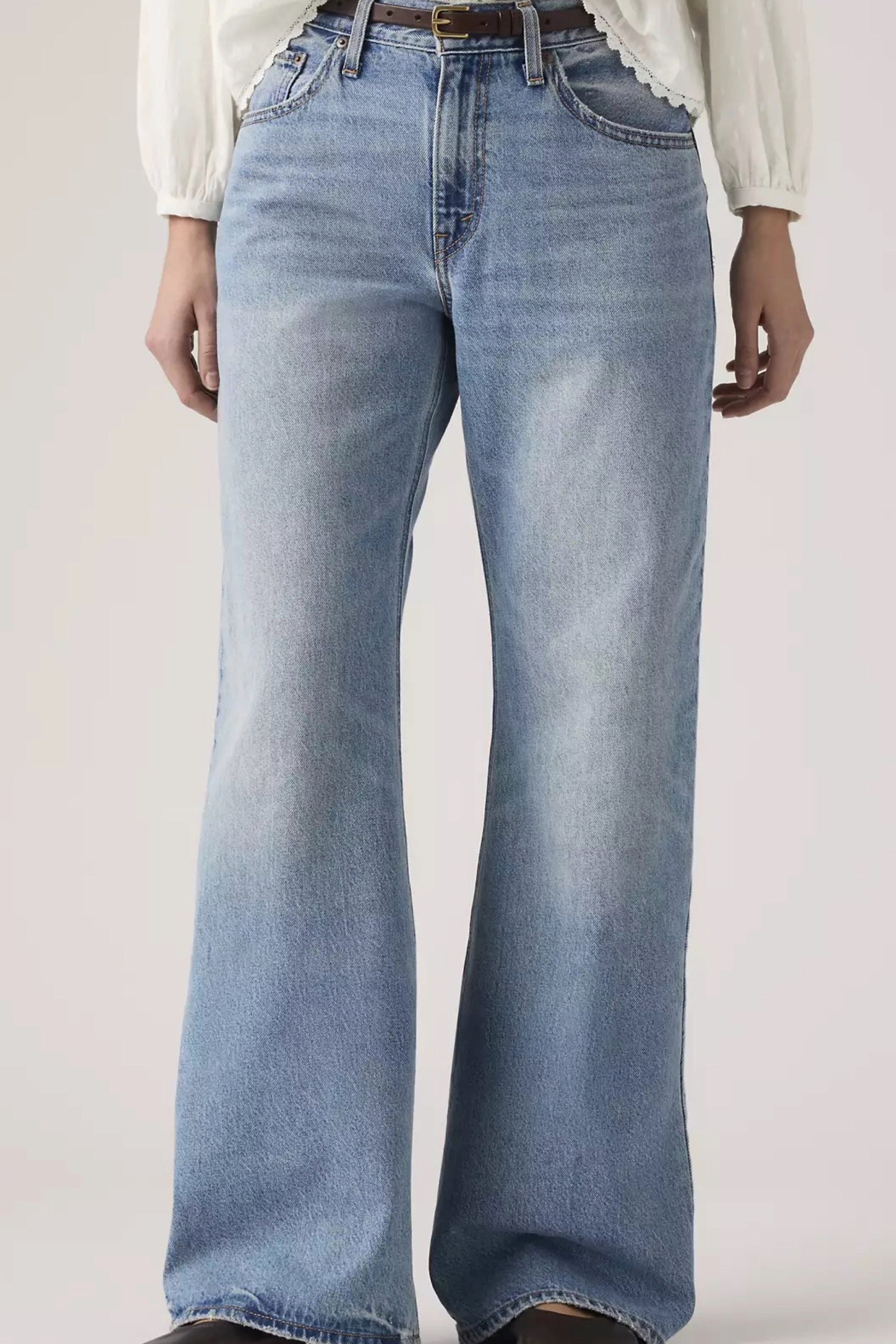 Easy Days Loose Boot