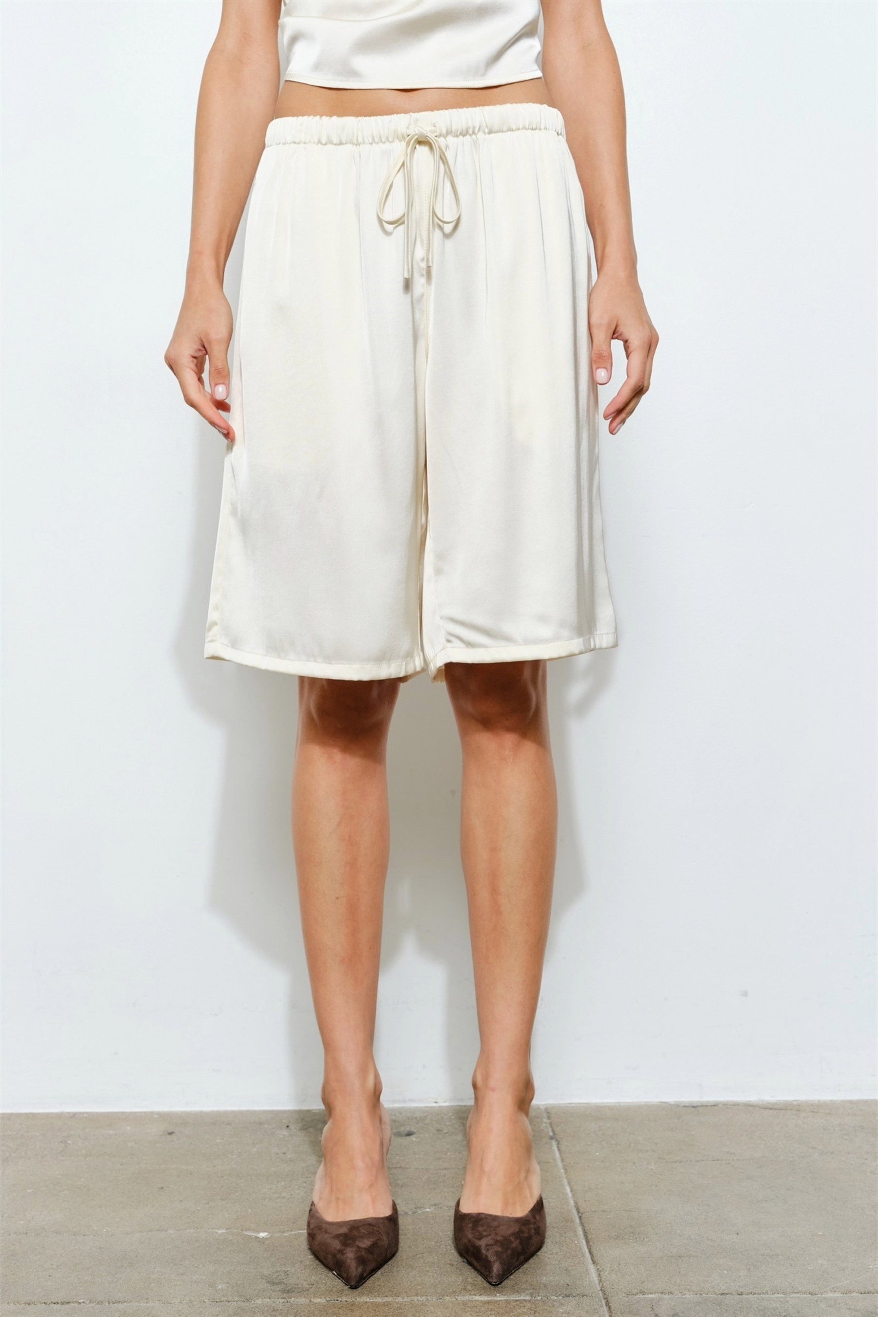 Ivory Lily Relaxed Shorts