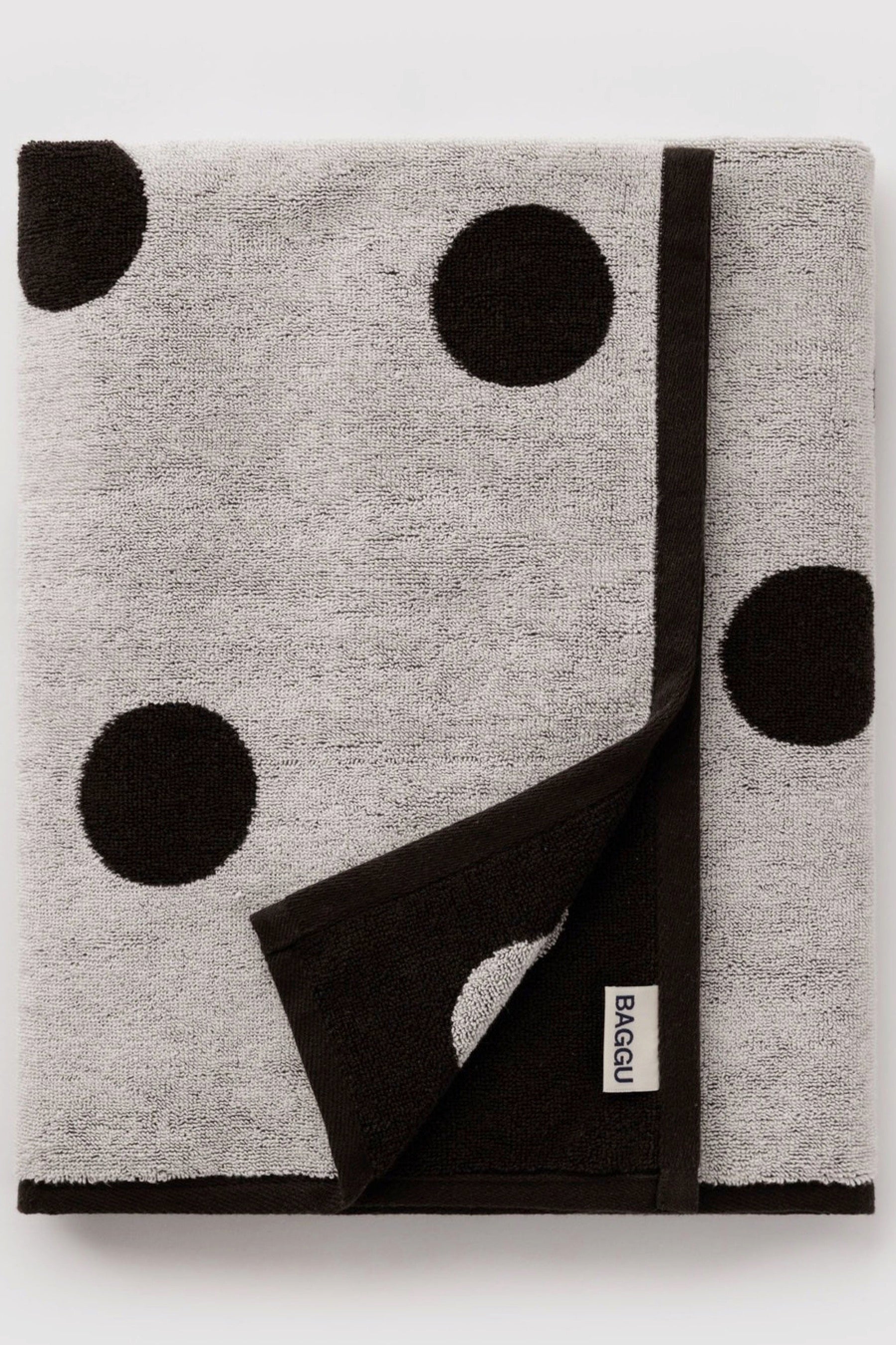 Polka Dot Bath Towel