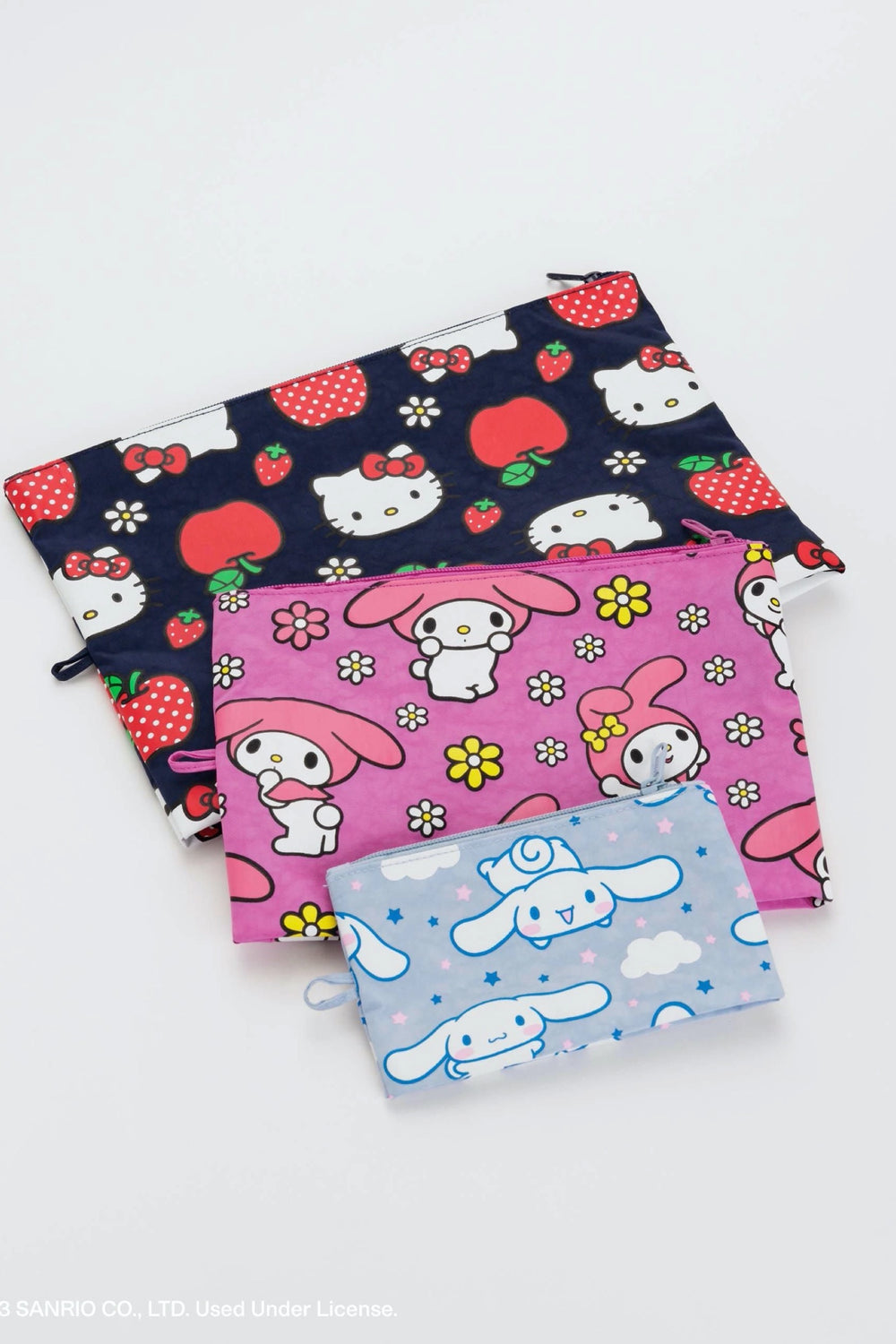 Hello Kitty And Friends Go Pouch Set