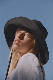 Black Canvas Holiday Bucket