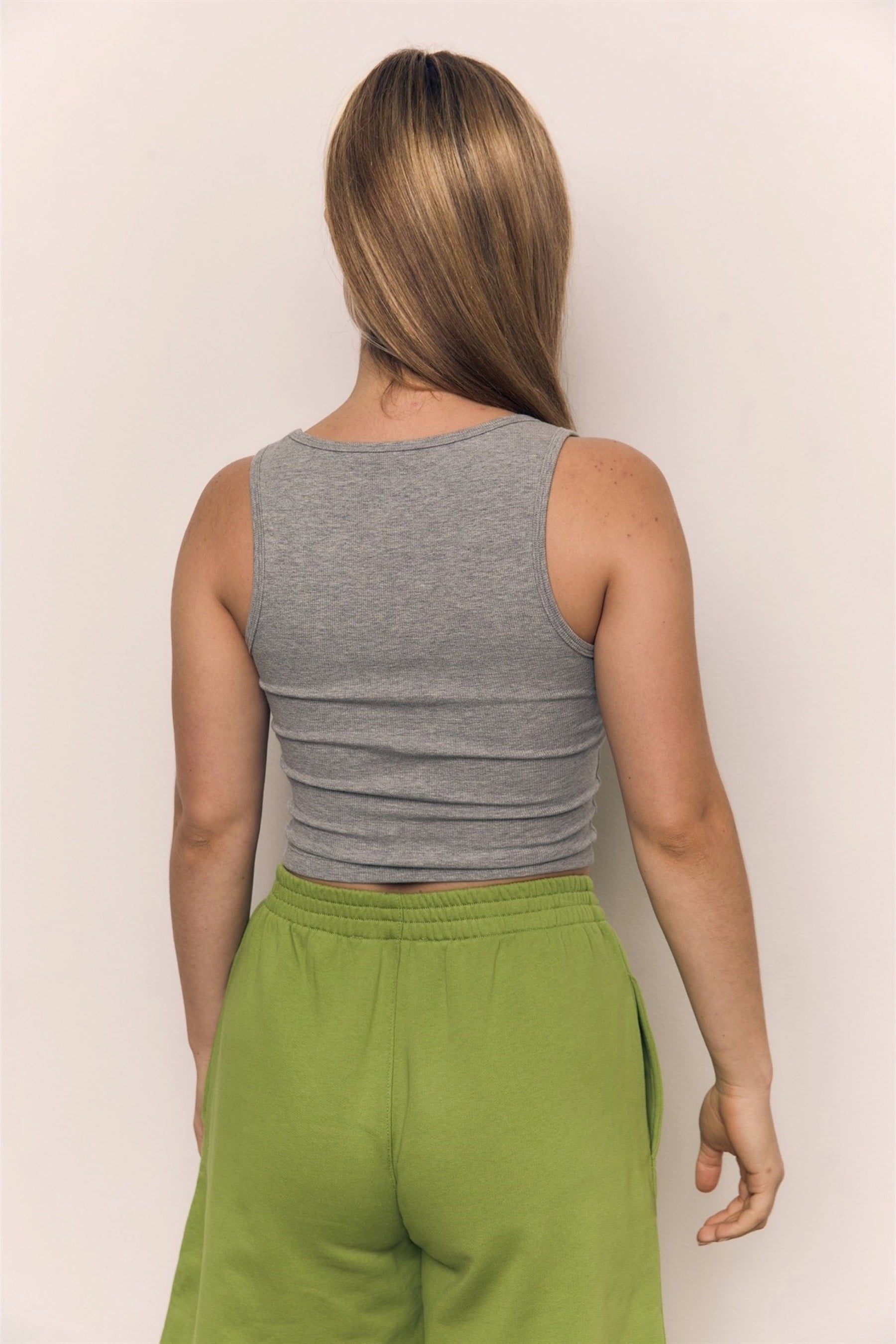 Heather Grey Square Neck Tank – Prism Boutique