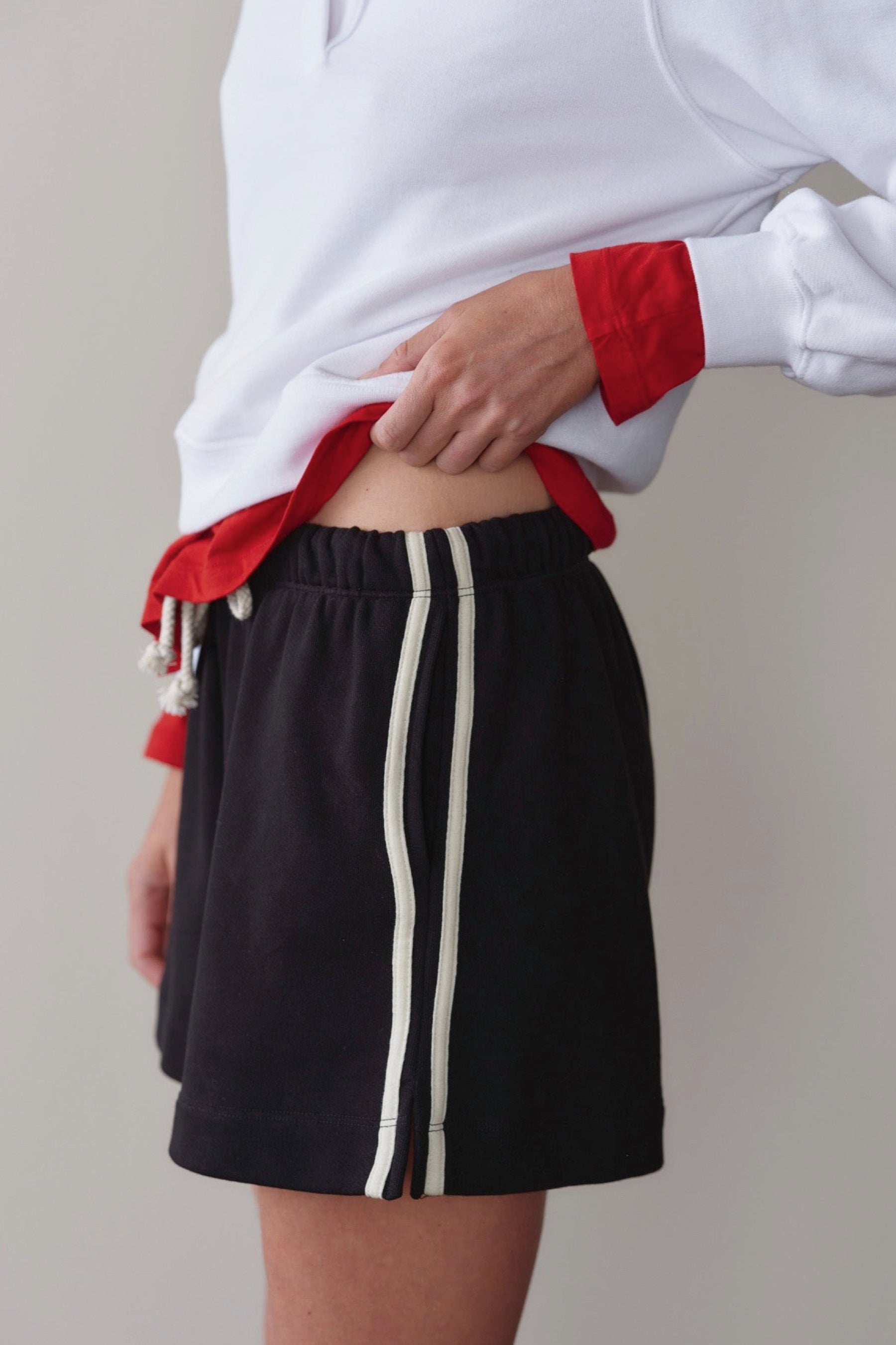 the-eco-terry-stripe-short_jet_045.jpg