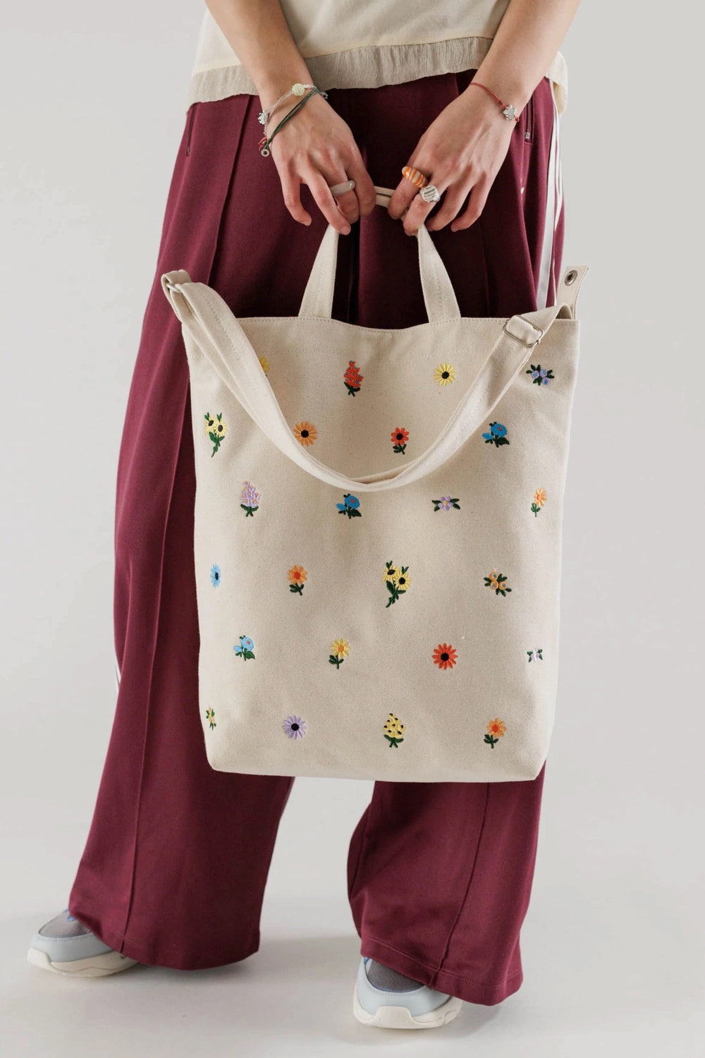 Embroidered Ditsy Floral Duck Bag