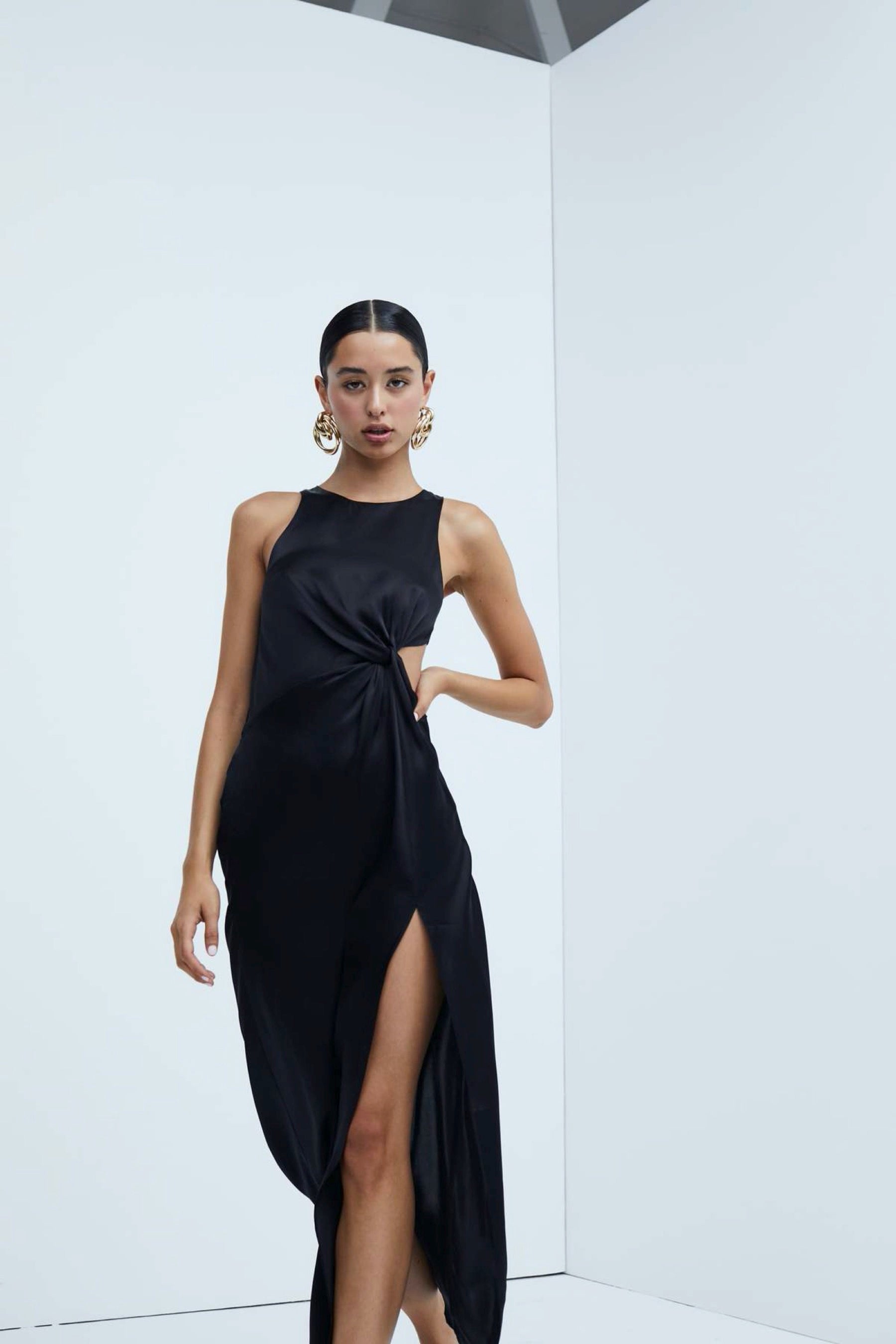 for love and lemons taliah maxi dress Black Taliah Maxi Dress – Prism Boutique