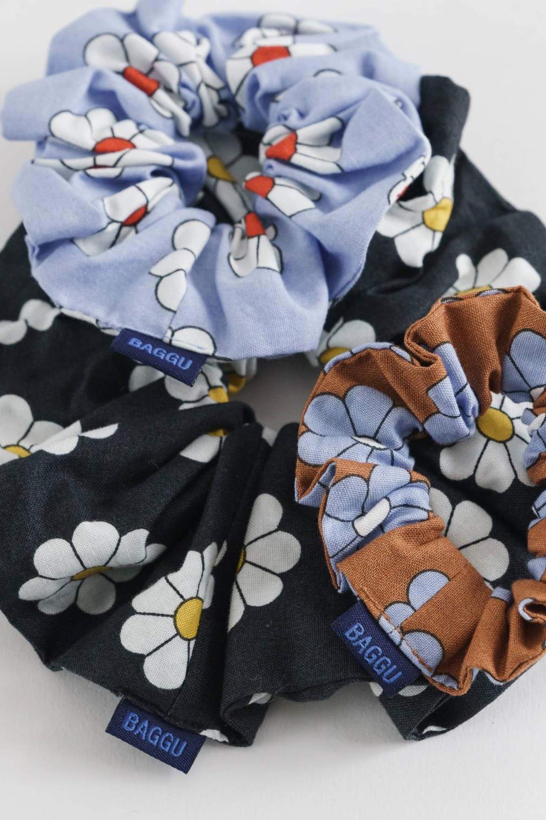 Daisy Scrunchie Set