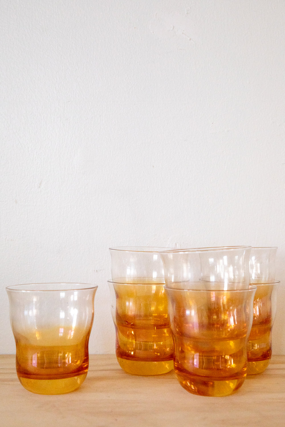 Amber Irredescent Cocktail Glasses Set
