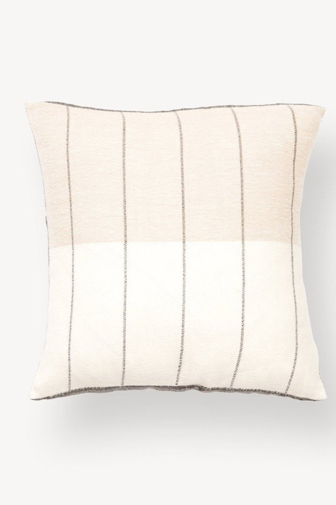 Anni Pillow