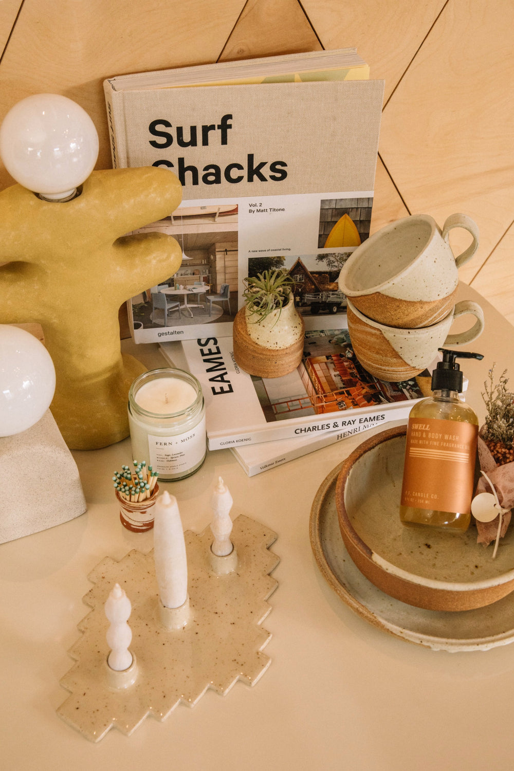 Surf Shacks Volume 02
