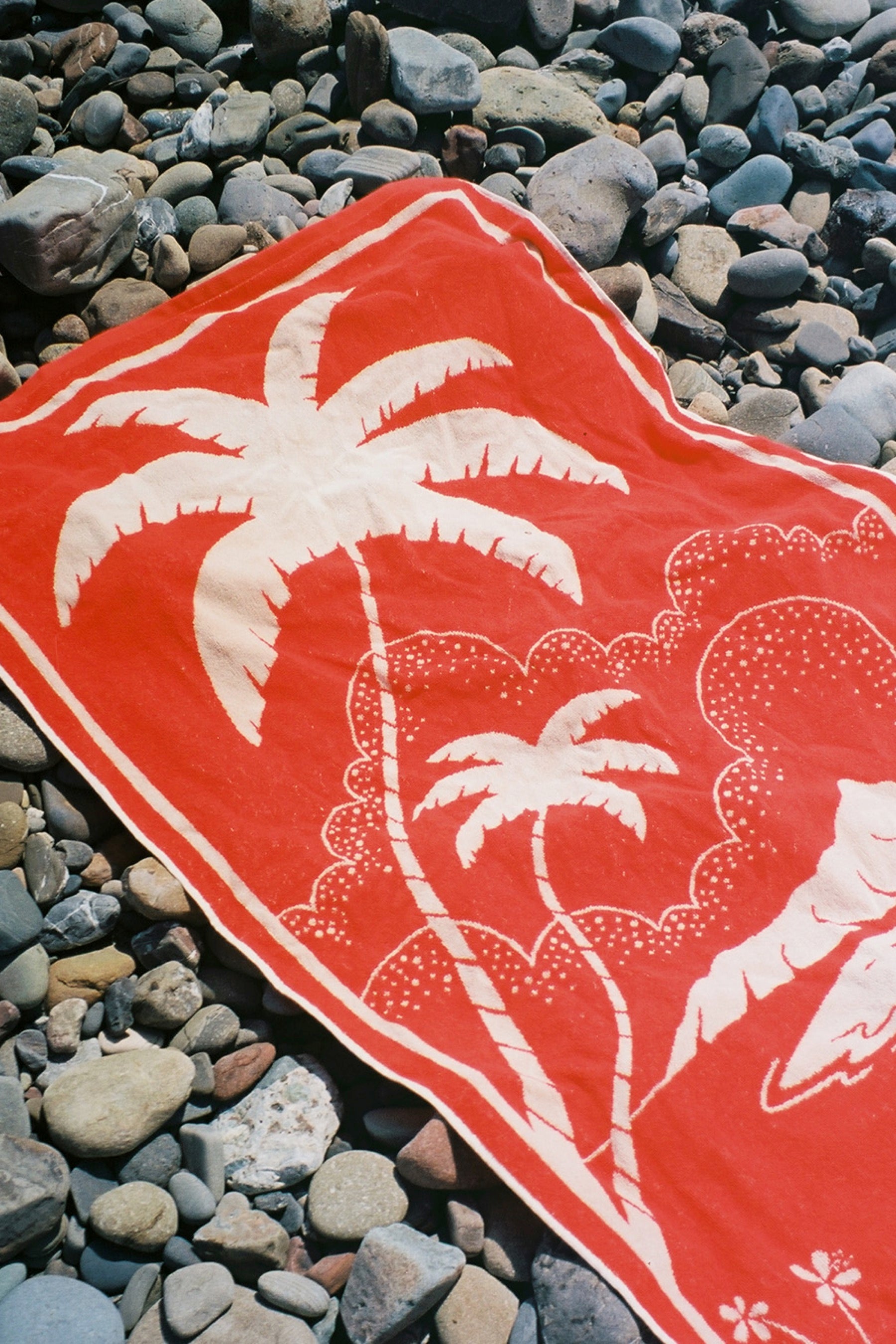 Hanalei Palm Towel - Thumbnail 5