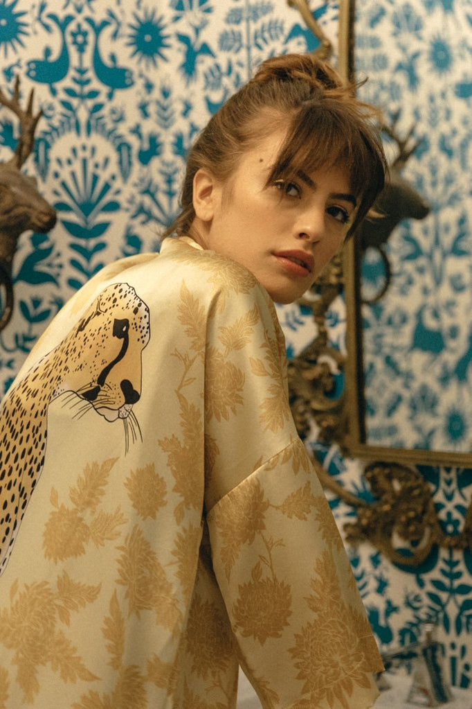 Silk Blonde Dahlia Pfeiffer Robe