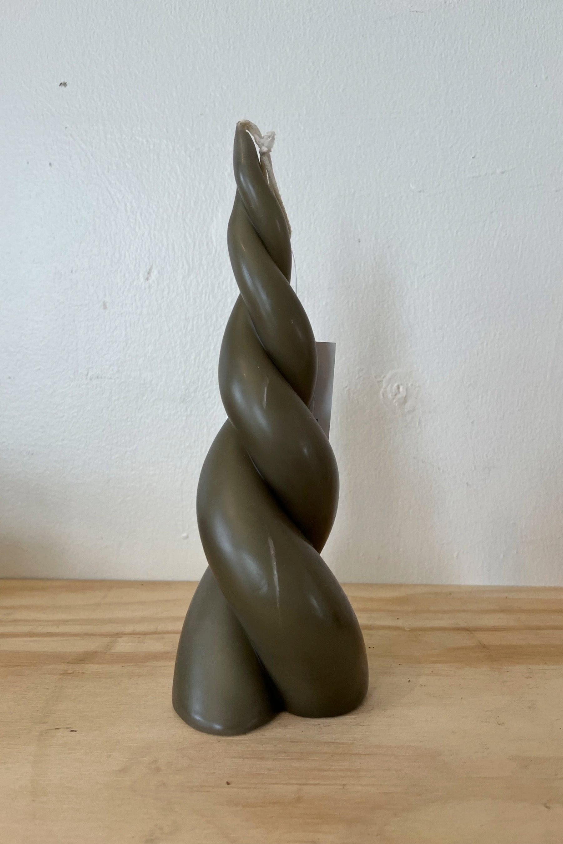 Damaged Green 001 Twisted Candle