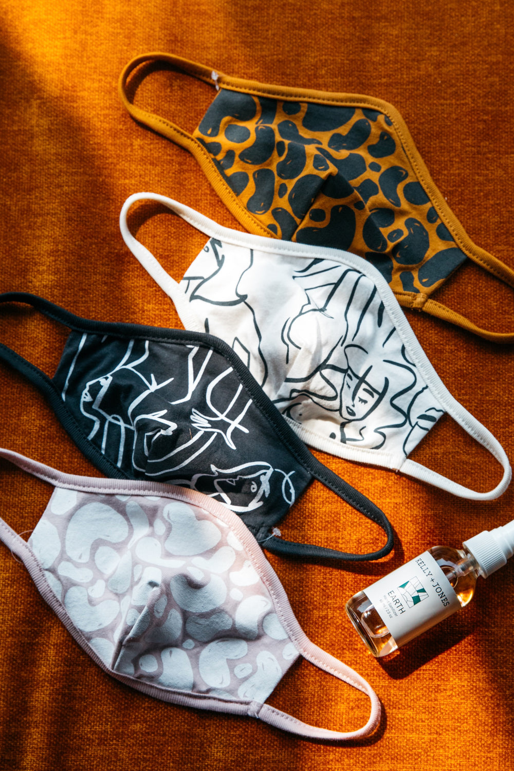 Creme Nudes Mask