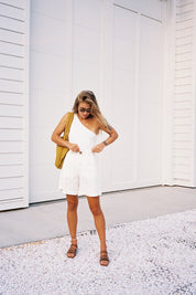 Vintage White Horizon Linen Short