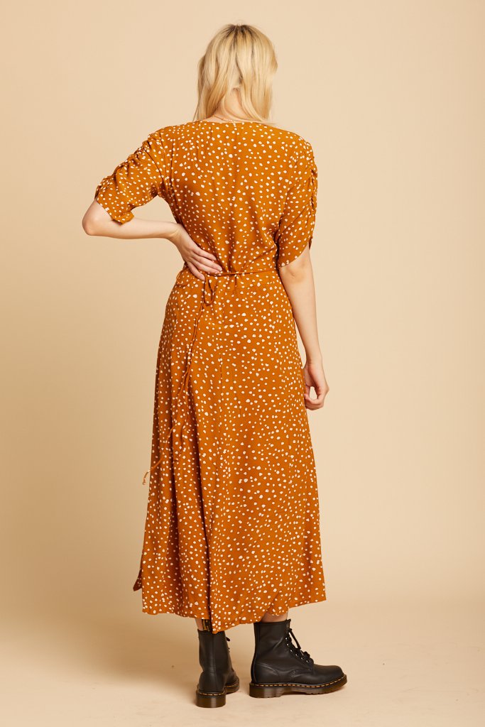 caramel midi dress CARAMEL SUNSET WOVEN MIDI DRESS l FLYING TOMATO Flying Tomato