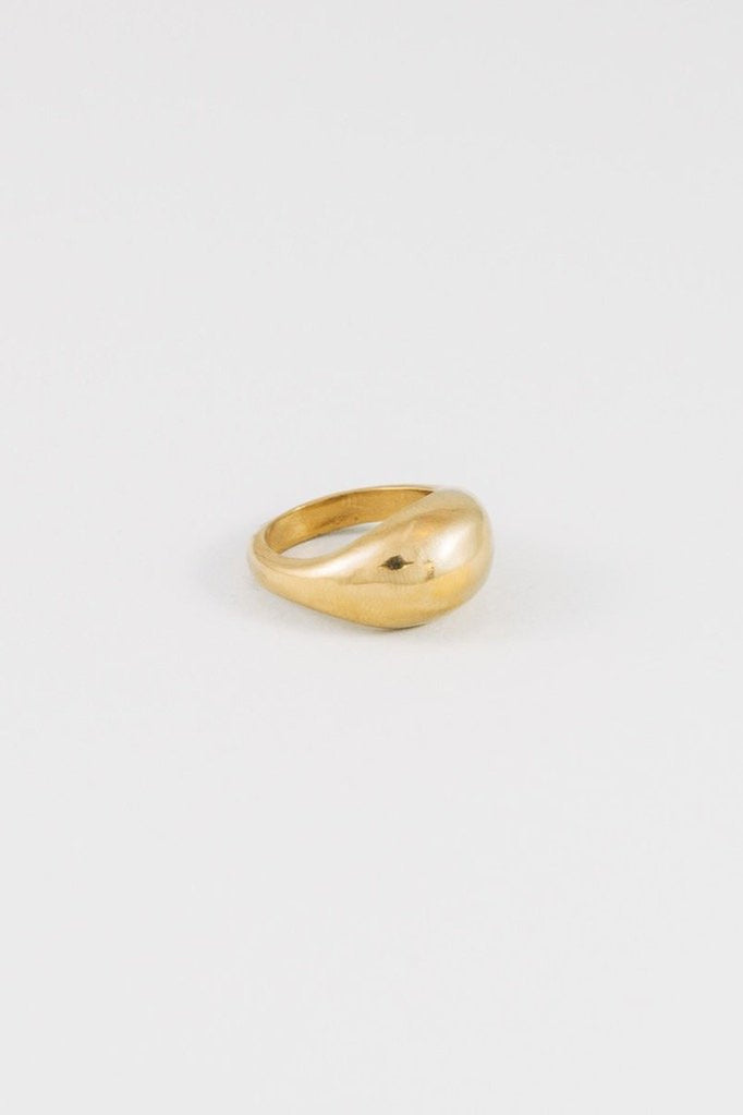 Gold Magnes Ring