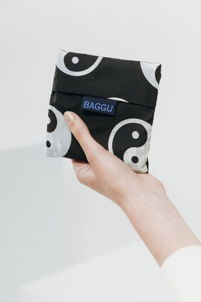 Yin Yang Baggu