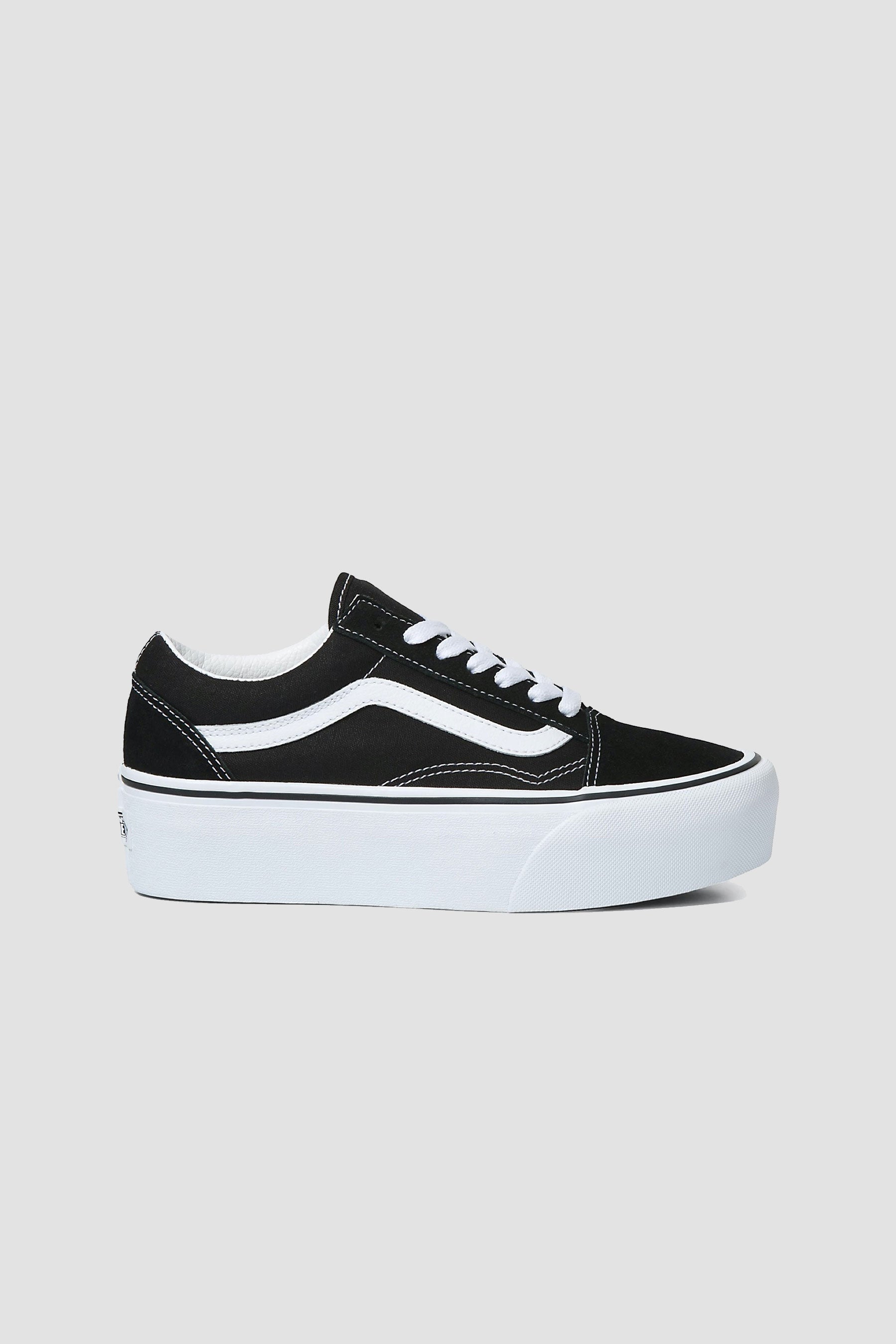 Old skool platform nere online
