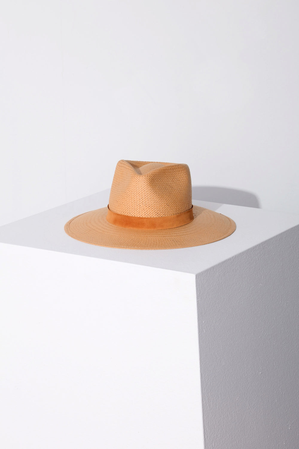 Sand Alexei Hat