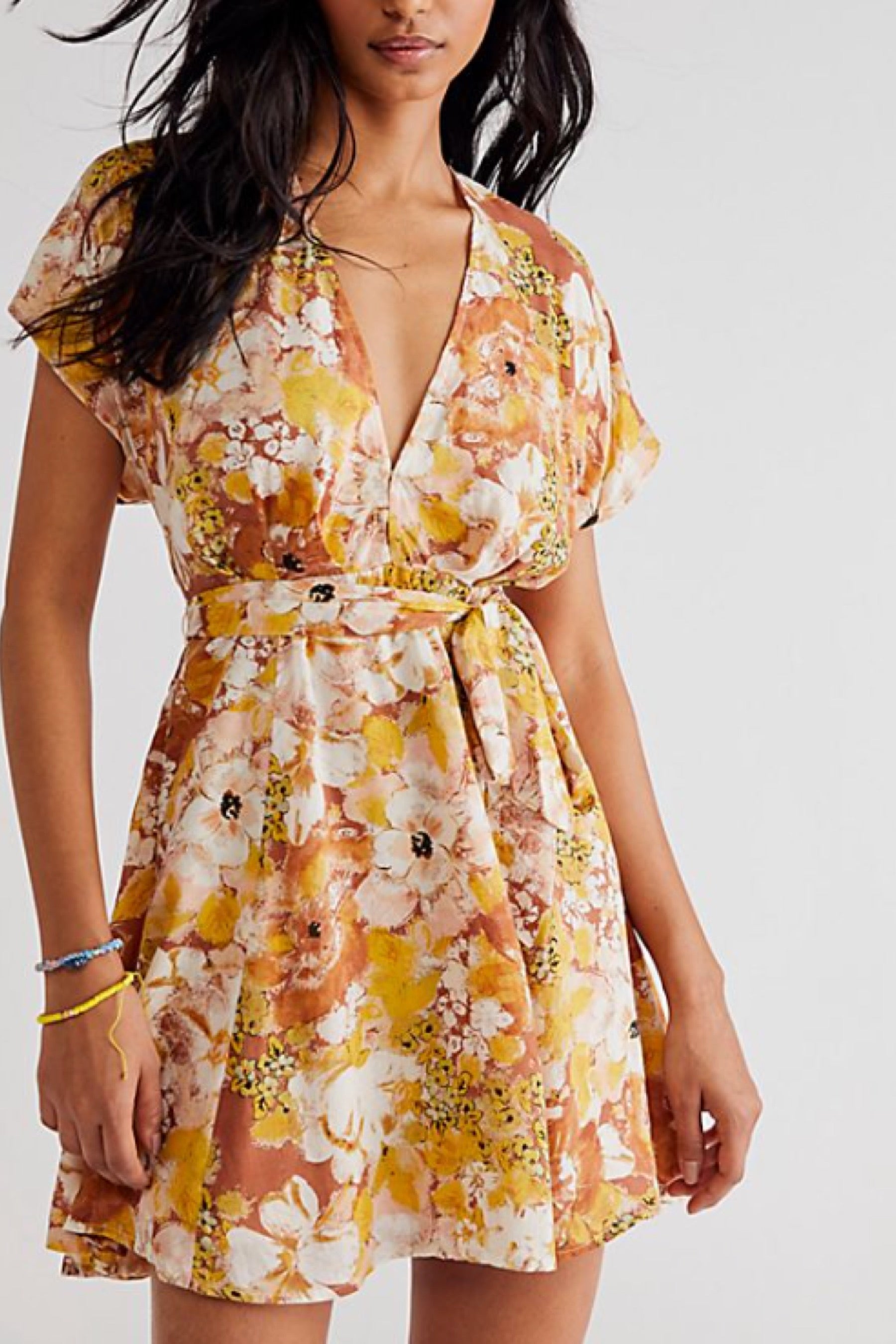 jessica simpson mini dress Jessica Simpson JS1R3164 - Short Satin Sheath Dress