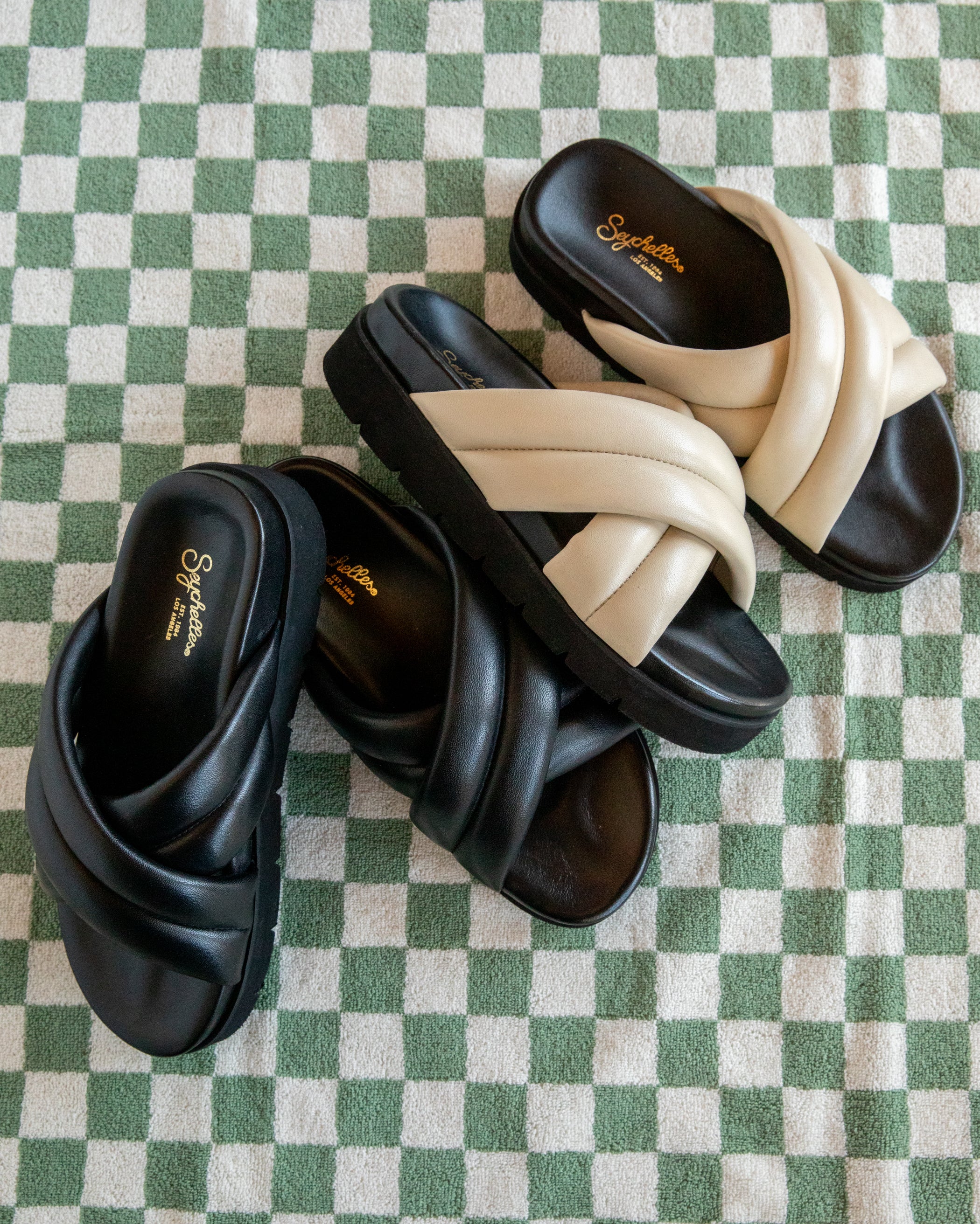 Black Driving Force Sandal